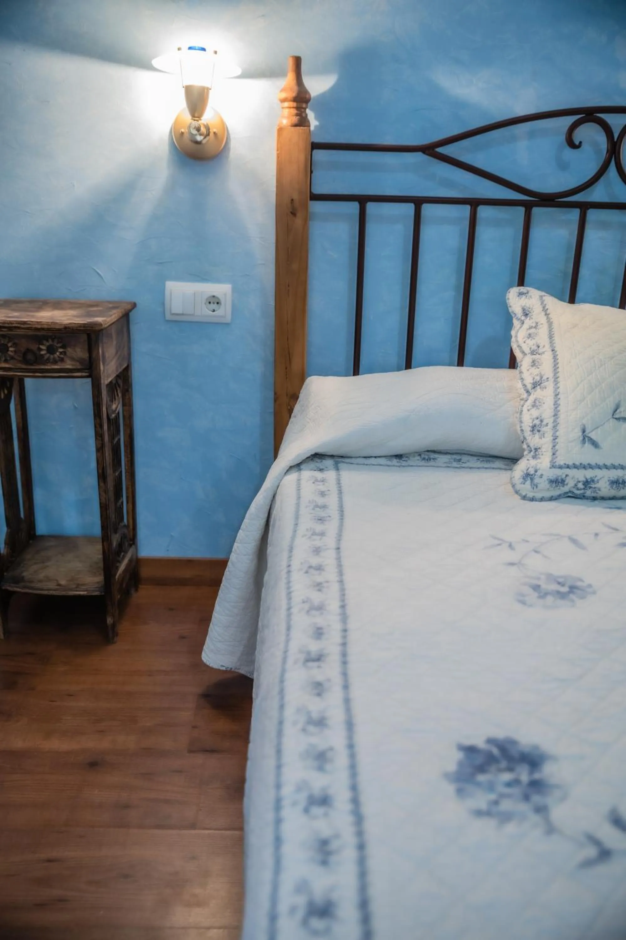 Bedroom, Bed in Hotel Rural El Labriego by Vivere Stays