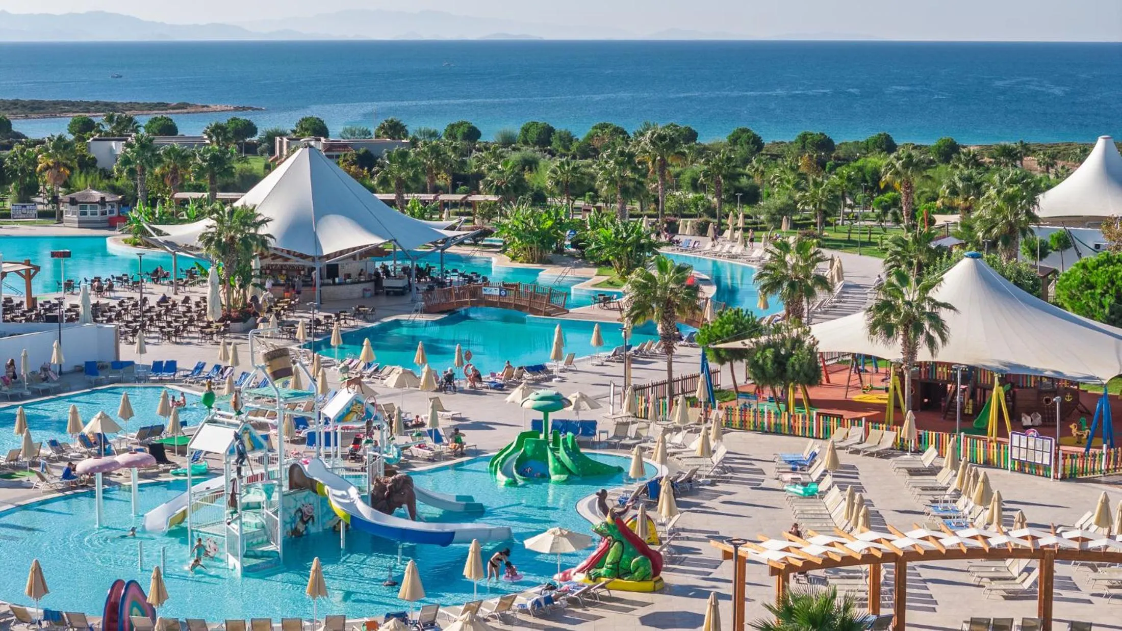 Day in Aquasis De Luxe Resort & SPA - Ultra All Inclusive