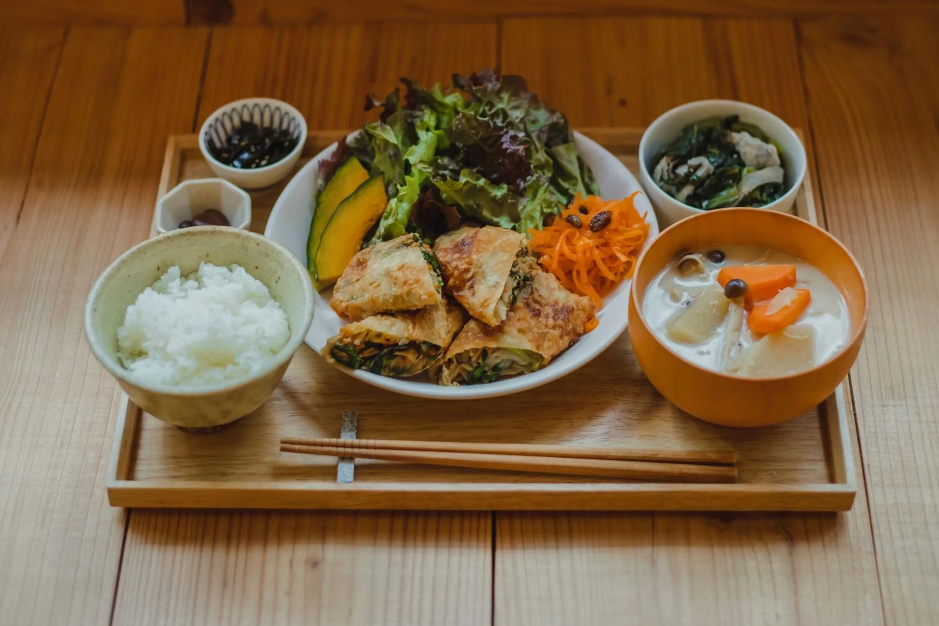 Restaurant/places to eat in Ten to Sen Guesthouse