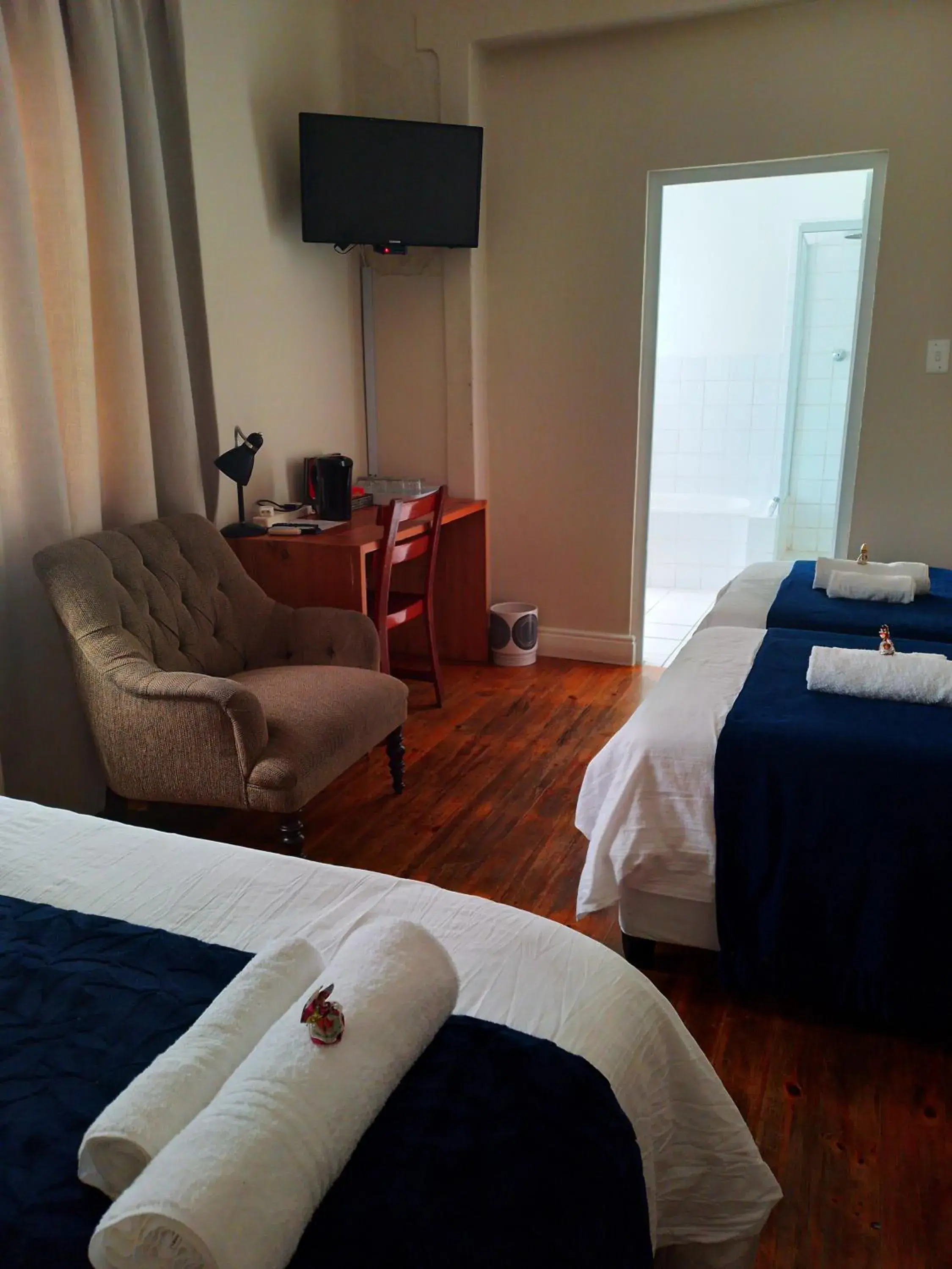 Family Room in Le Bay Lodge Family Room in Le Bay Lodge