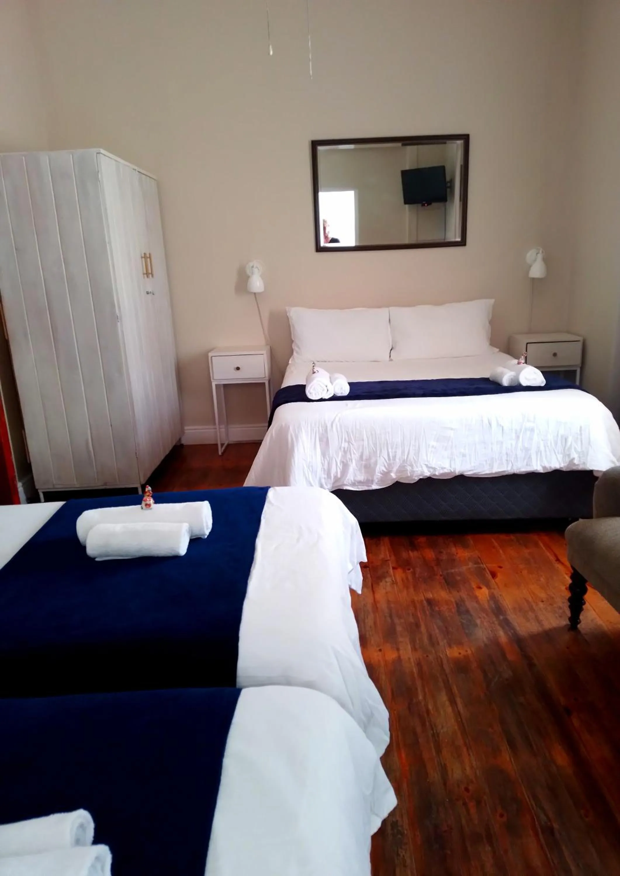 Bedroom, Bed in Le Bay Lodge