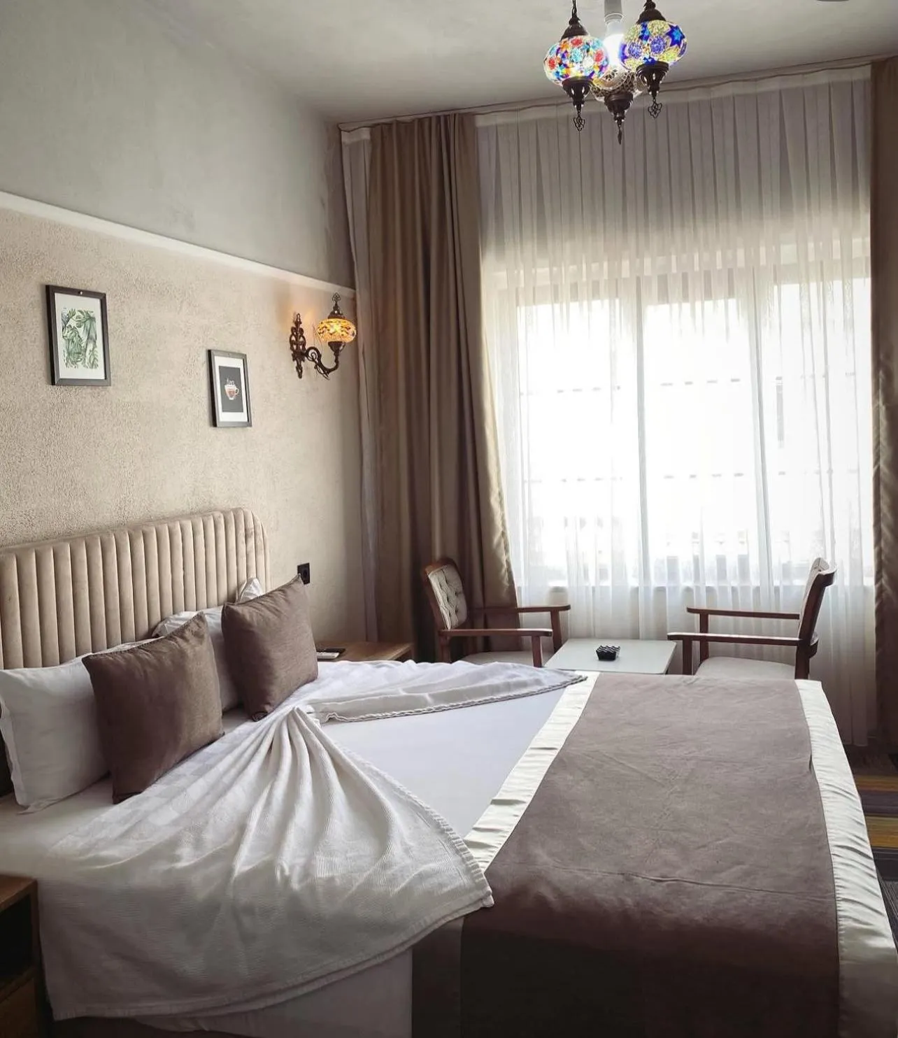 Bed in Sur Central OTEL