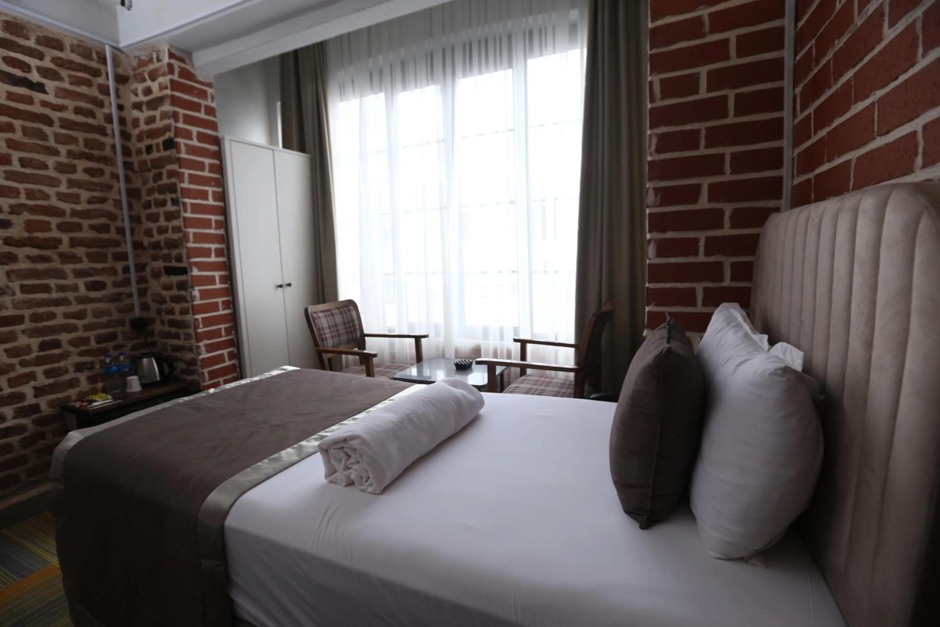 Bed in Sur Central OTEL