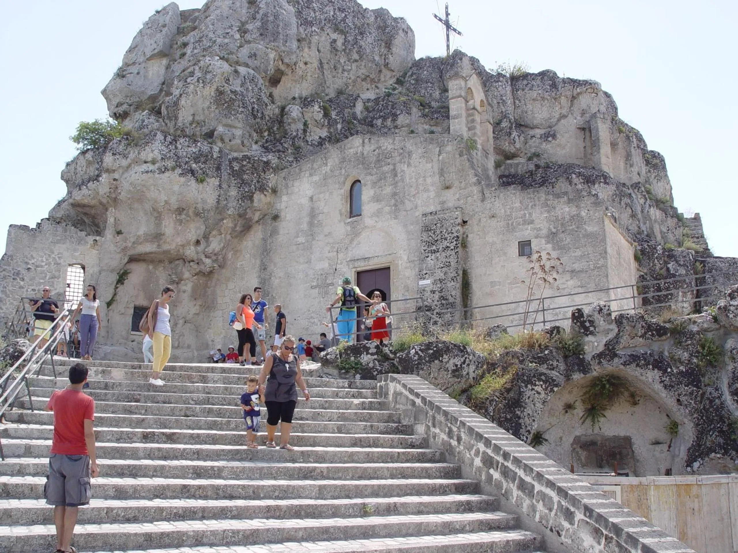 group of guests in Le Dimore Dell' Idris
