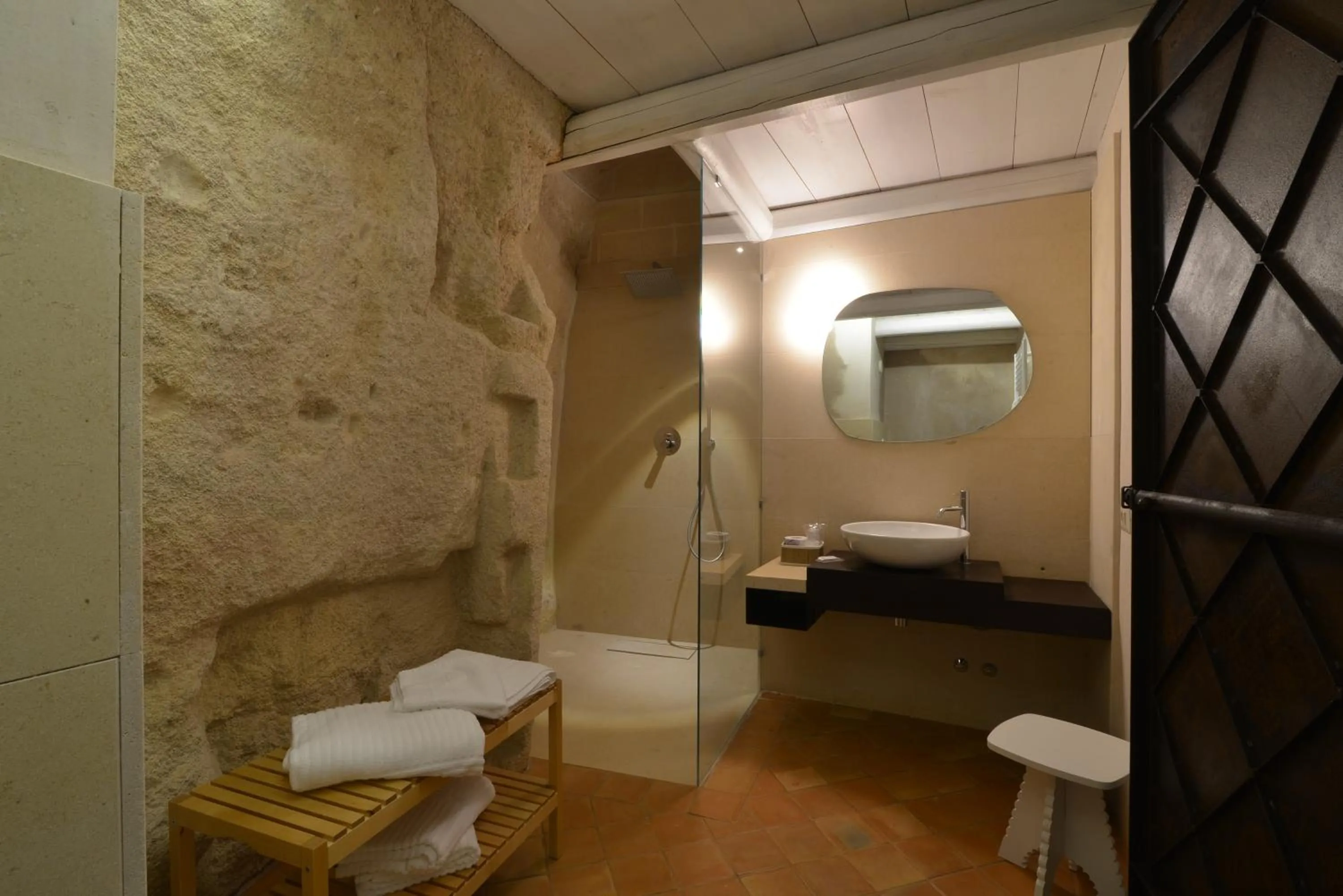 Shower in Le Dimore Dell' Idris