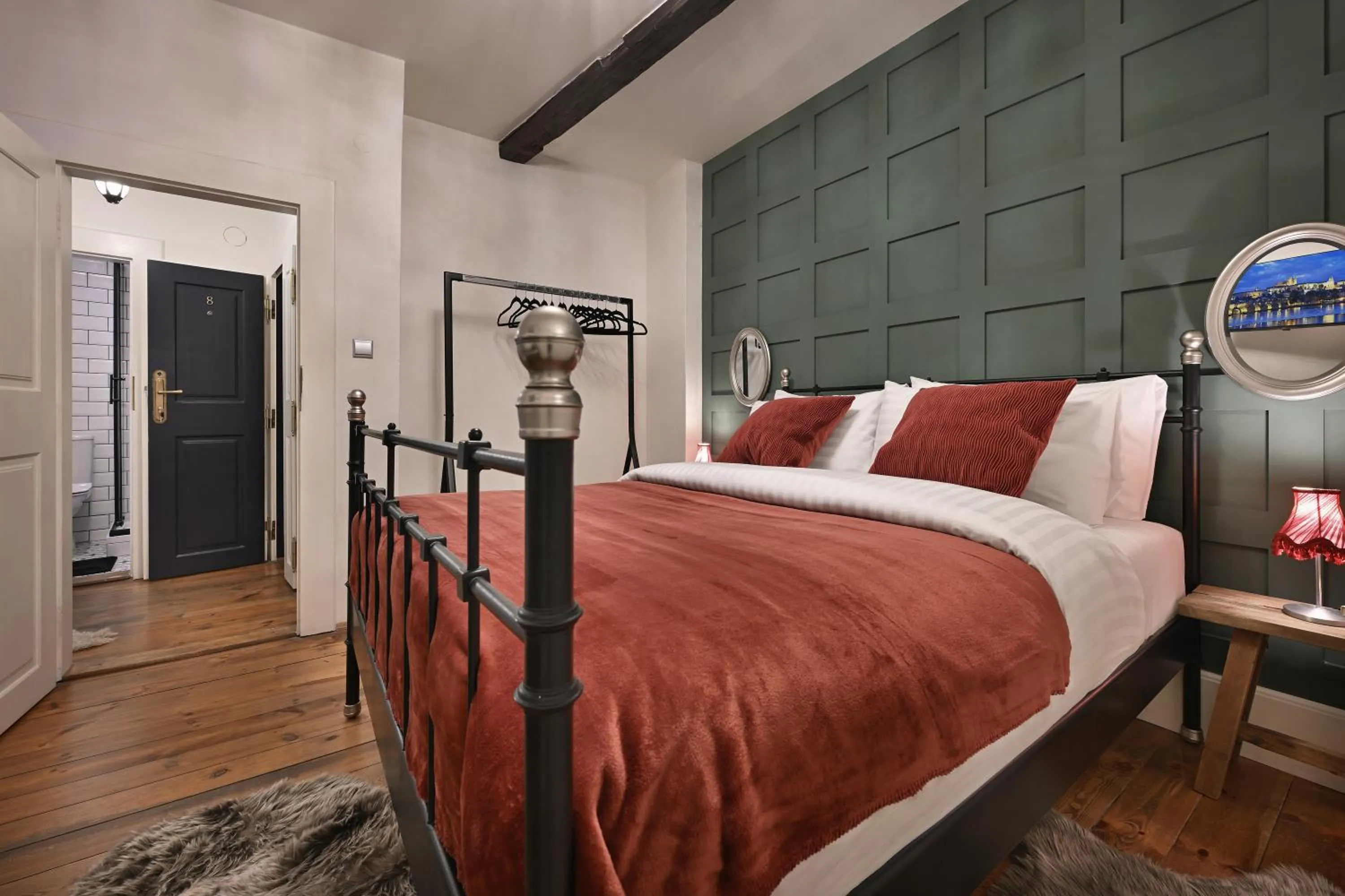 Bed in U Šuterů Boutique Hotel