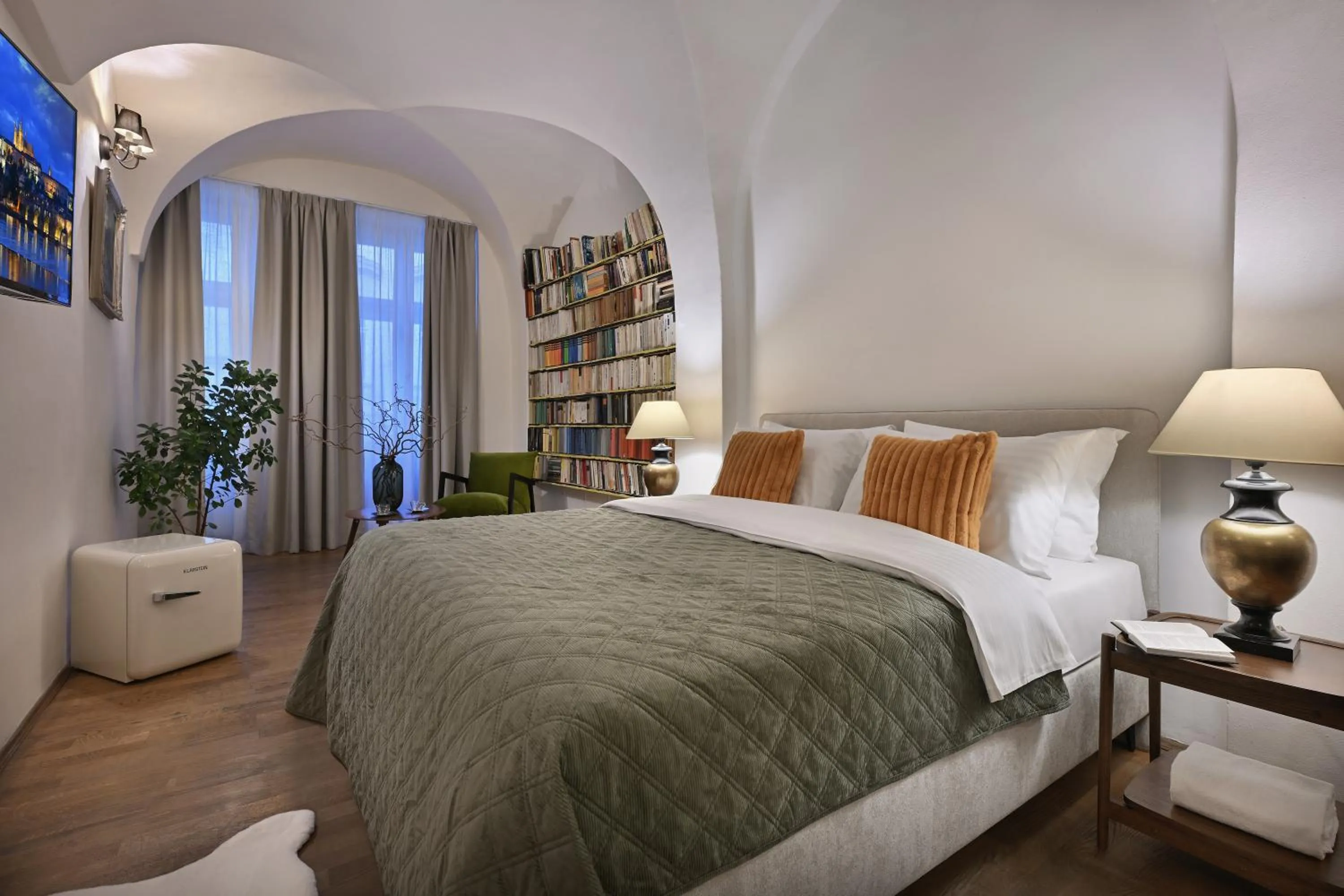 Bed in U Šuterů Boutique Hotel