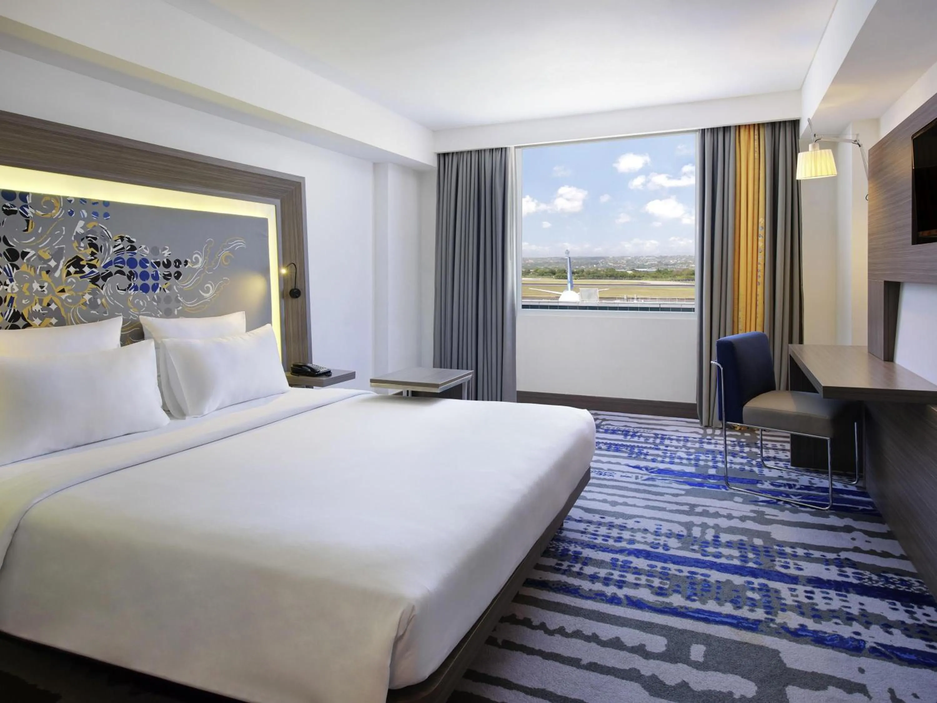 Bedroom, Bed in Novotel Bali Ngurah Rai Airport