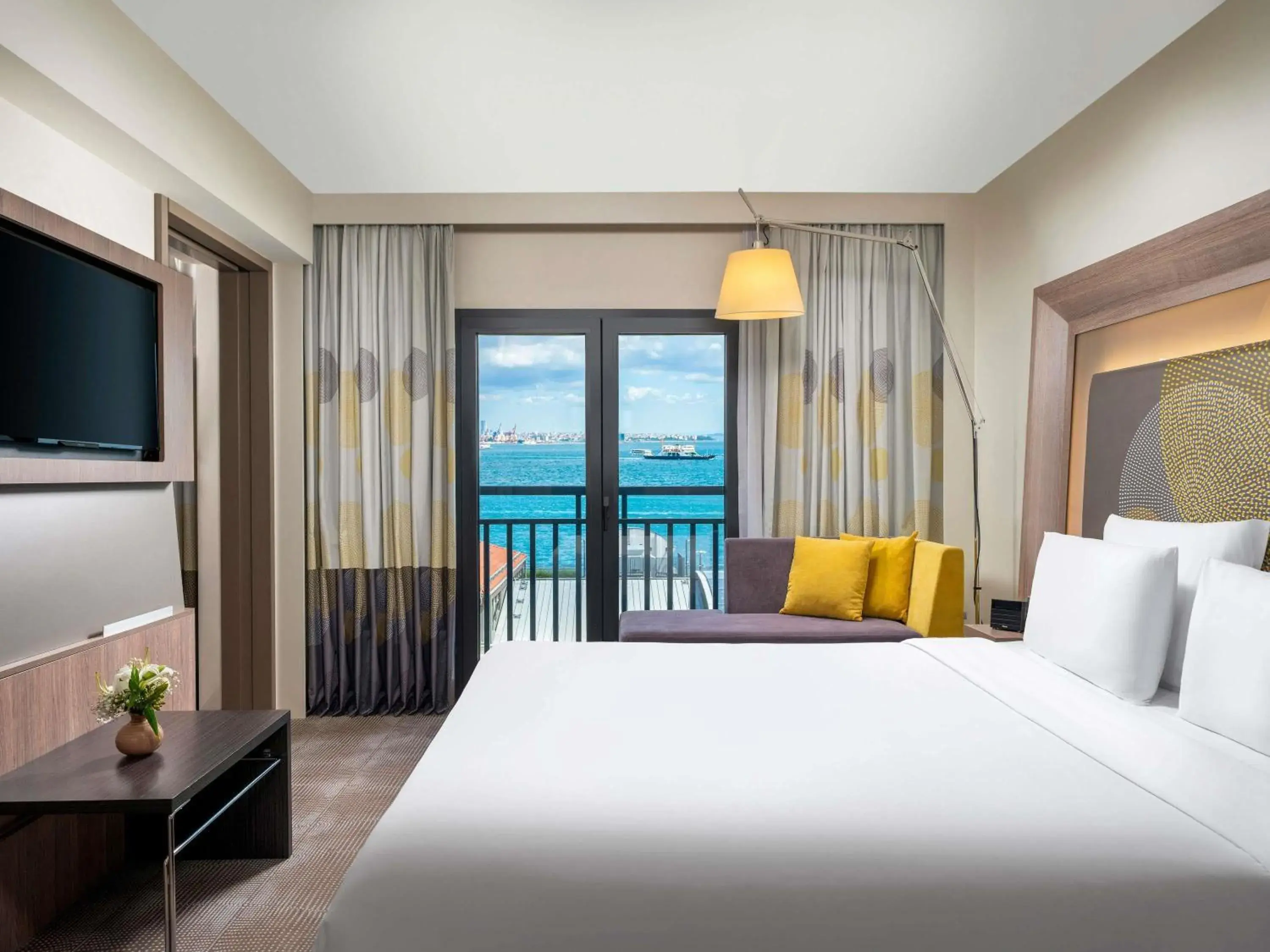 Executive Bosphorus Suite in Novotel Istanbul Bosphorus Hotel Executive Bosphorus Suite in Novotel Istanbul Bosphorus Hotel