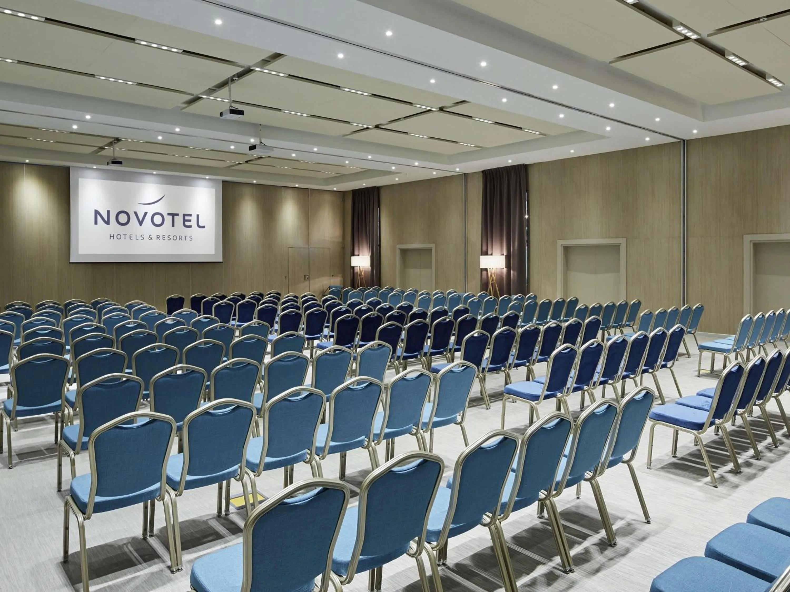 Meeting/conference room in Novotel Istanbul Bosphorus Hotel