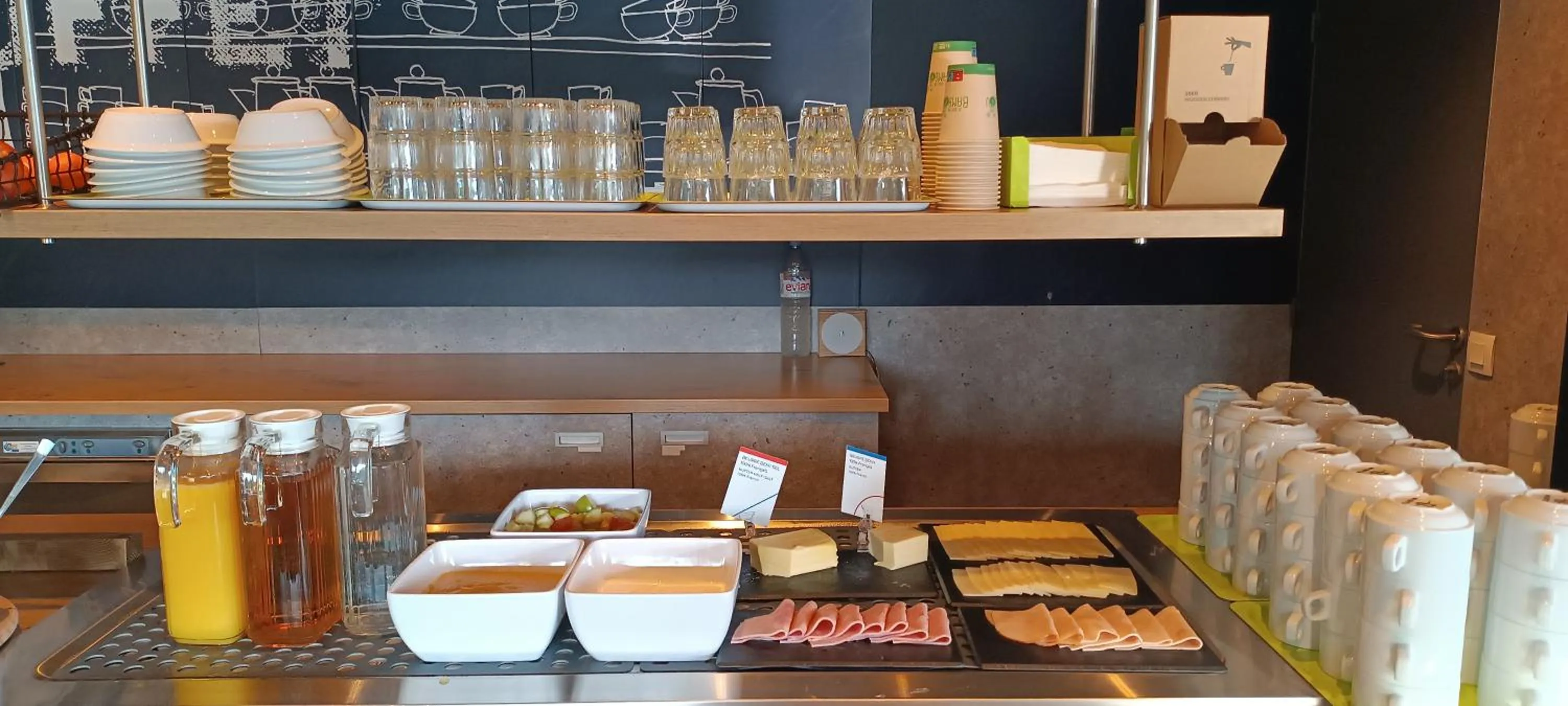 Continental breakfast in IBIS BUDGET Biarritz - Anglet