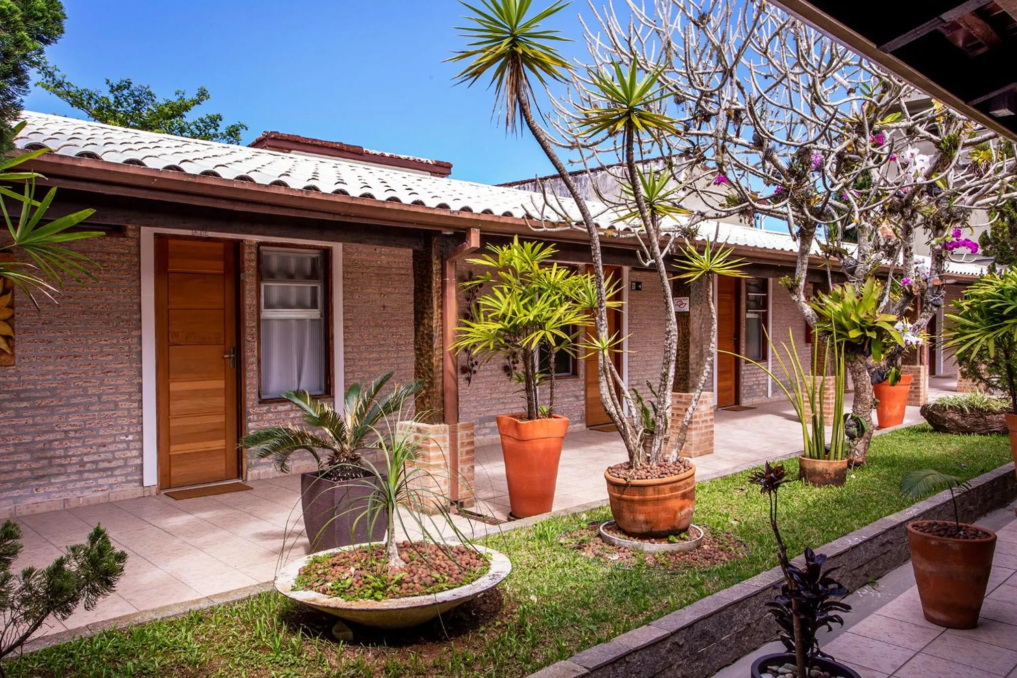 Property building in Hotel Village Enseada