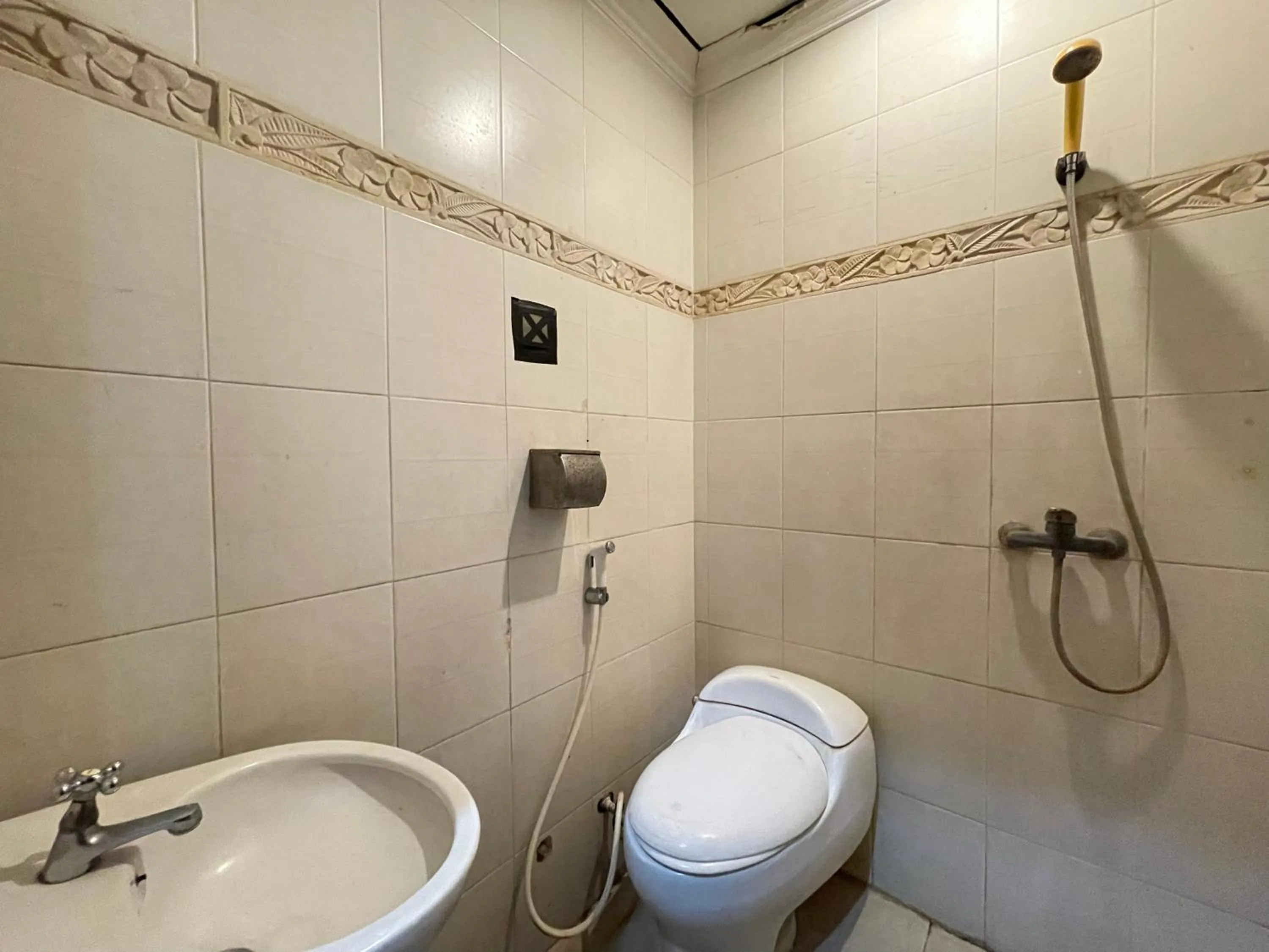 Klungkung Tower Hotel