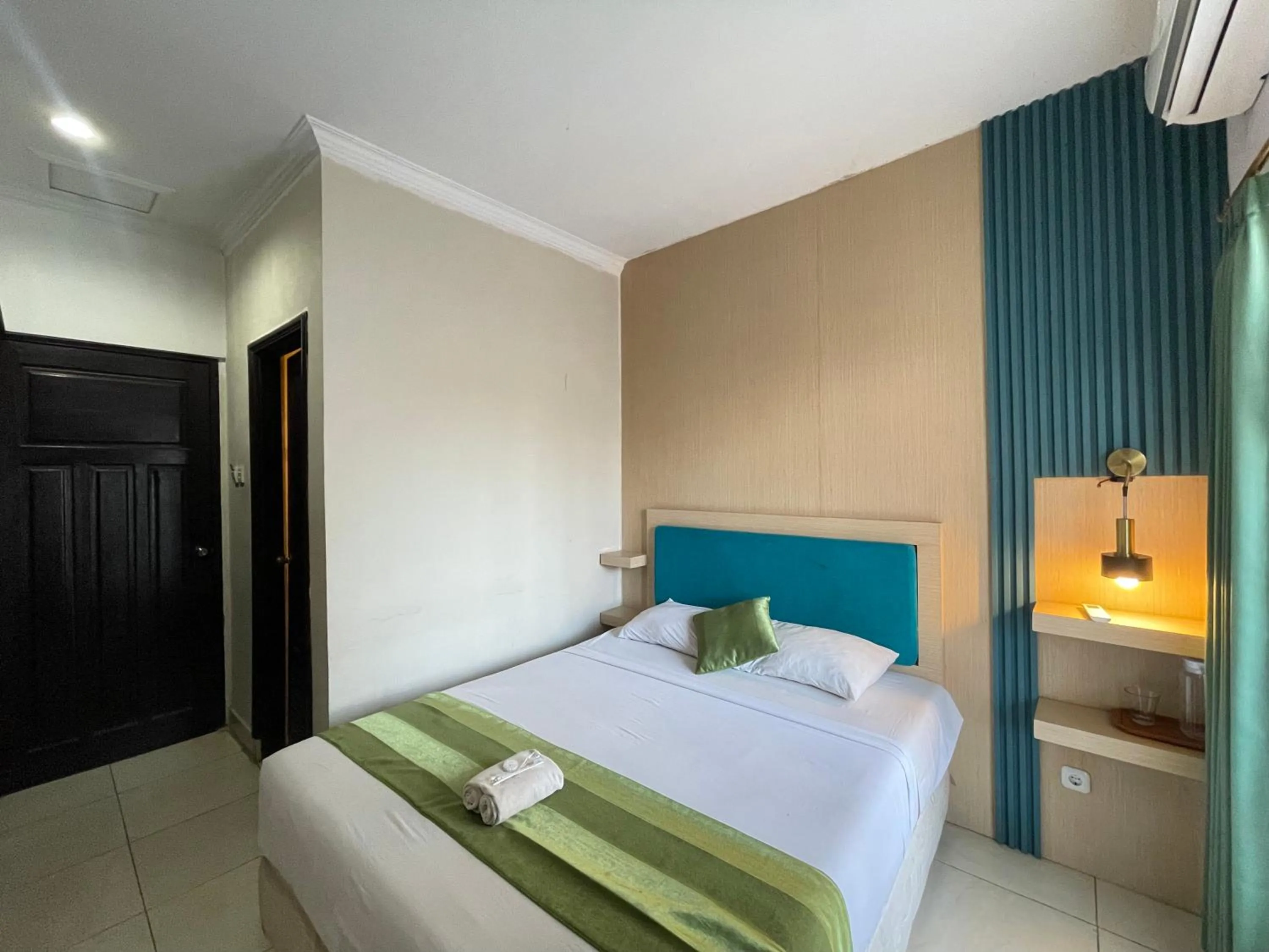 Bed in Klungkung Tower Hotel