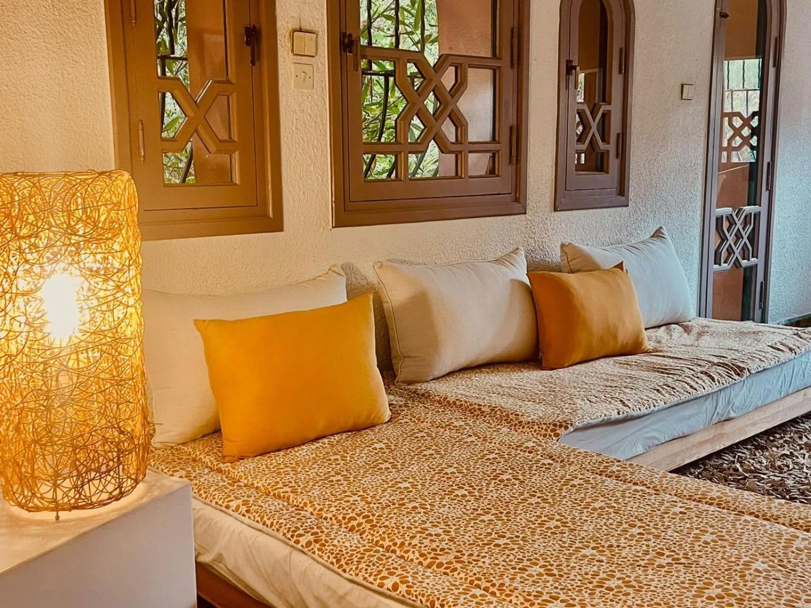 Bed in La Vie En Rose - Horses & Dogs House