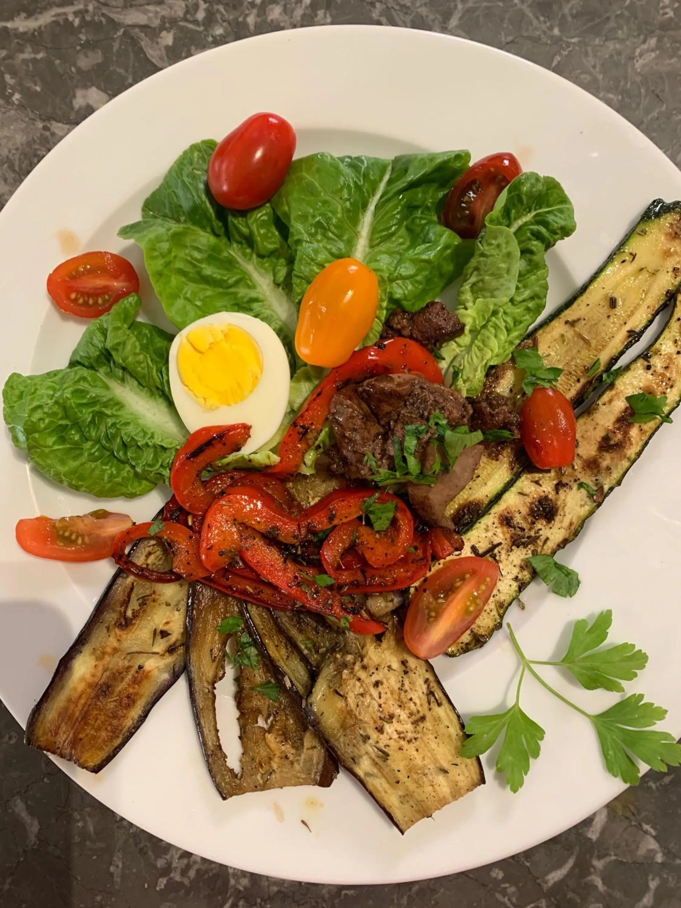 Food and drinks in La Vie En Rose - Horses & Dogs House