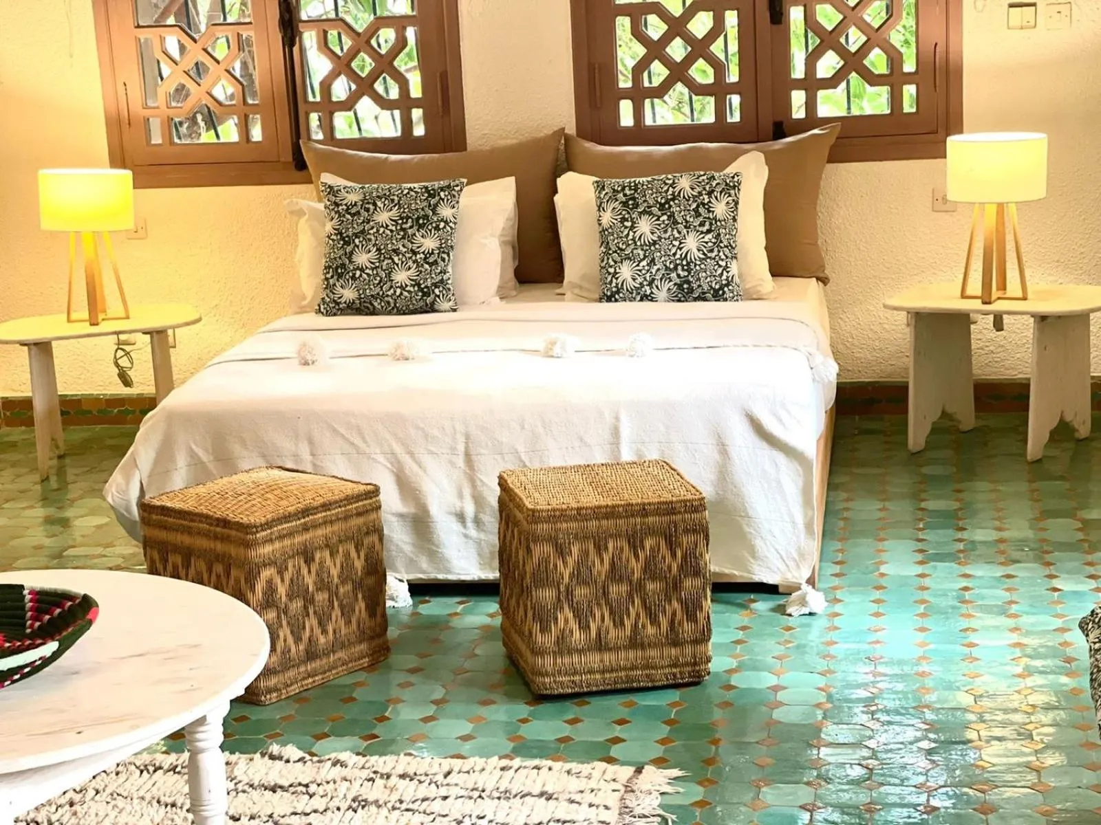 Bed in La Vie En Rose - Horses & Dogs House