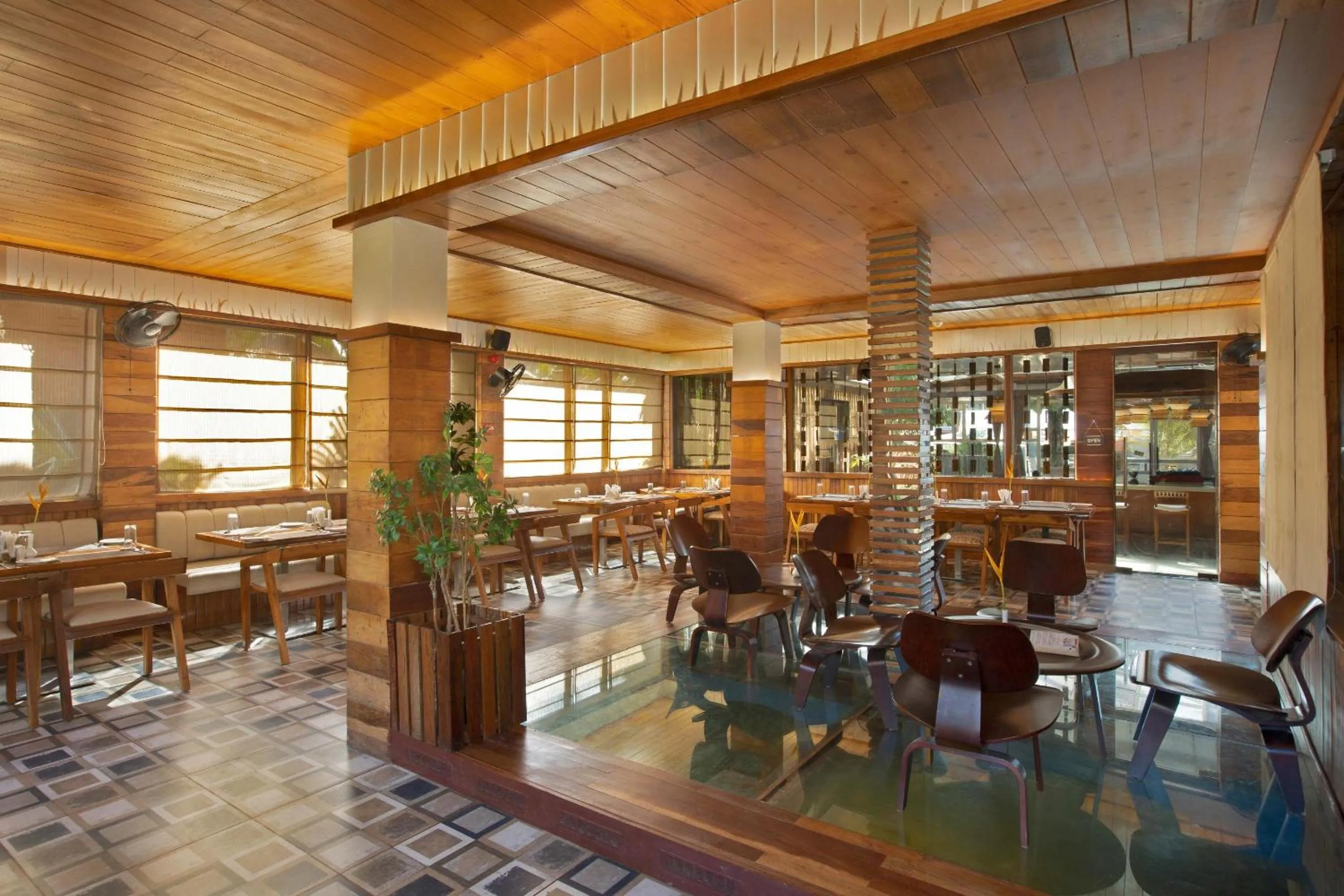 Restaurant/places to eat in Coral Reef Resort & Spa, Havelock