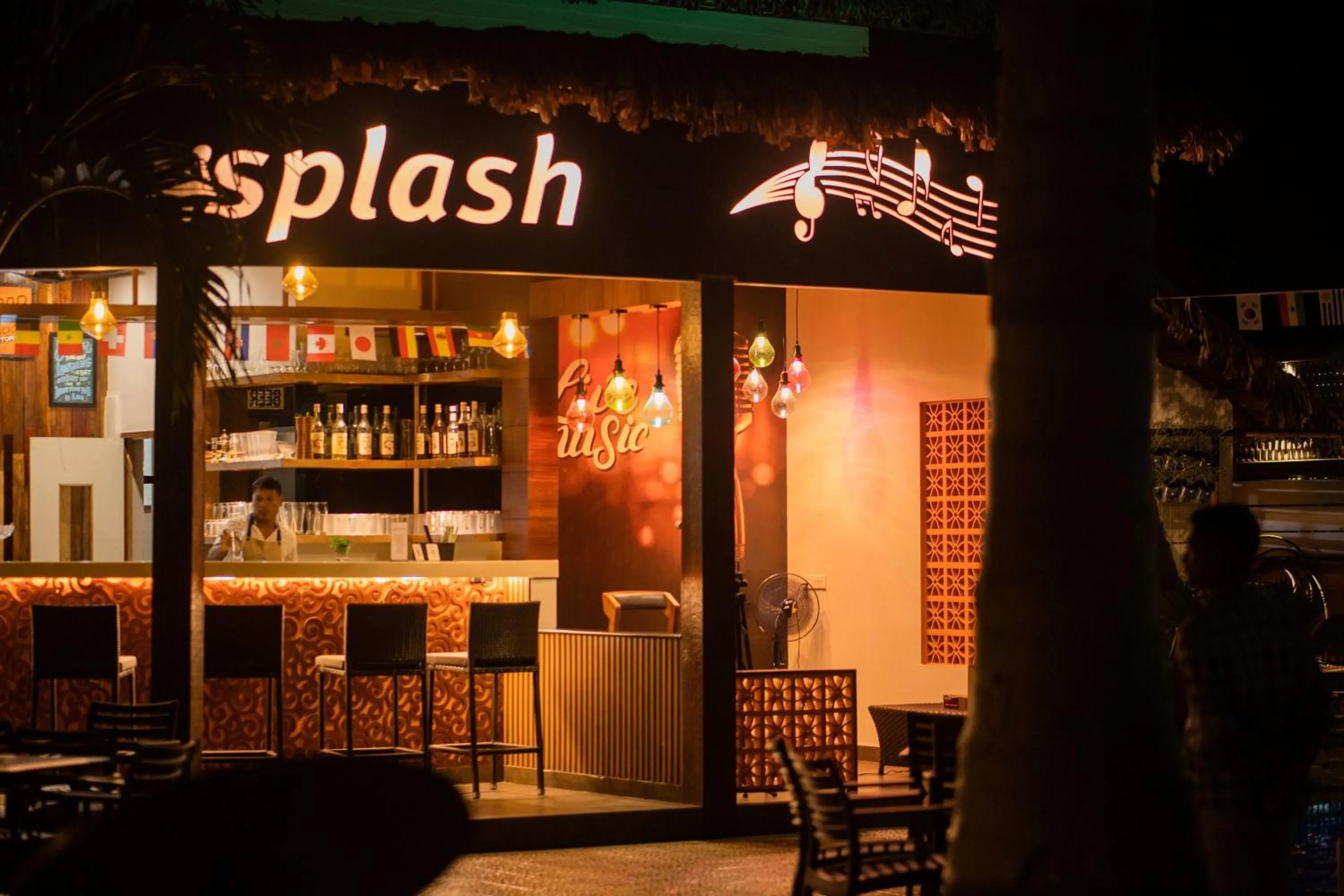 Lounge or bar in Coral Reef Resort & Spa, Havelock