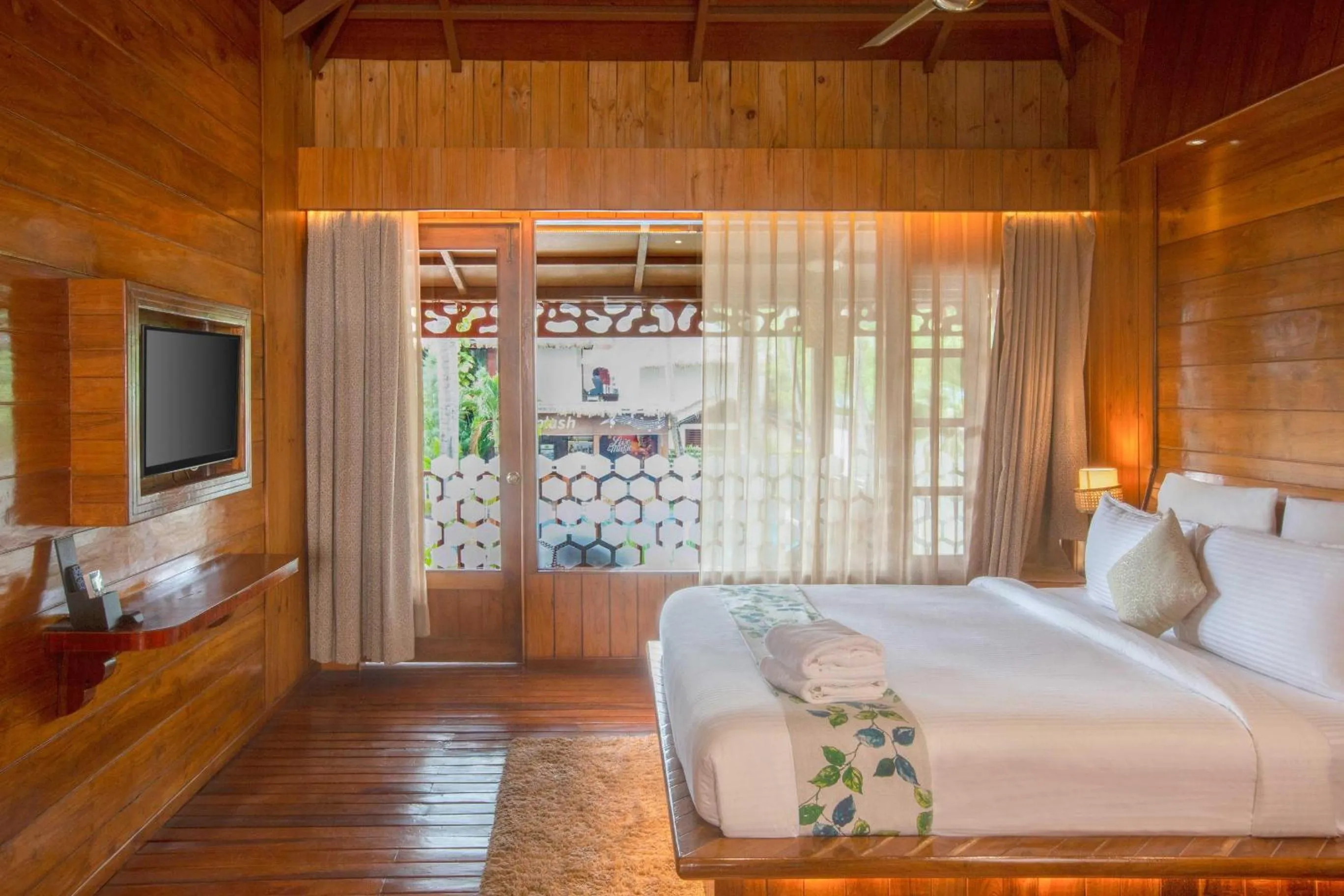 Bed in Coral Reef Resort & Spa, Havelock