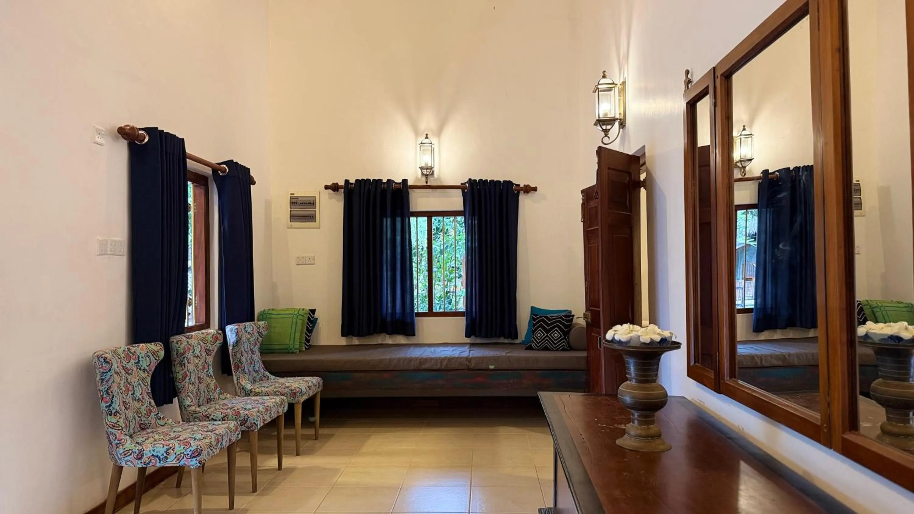 Living room in The Cove Pasikuda - Eco Resort