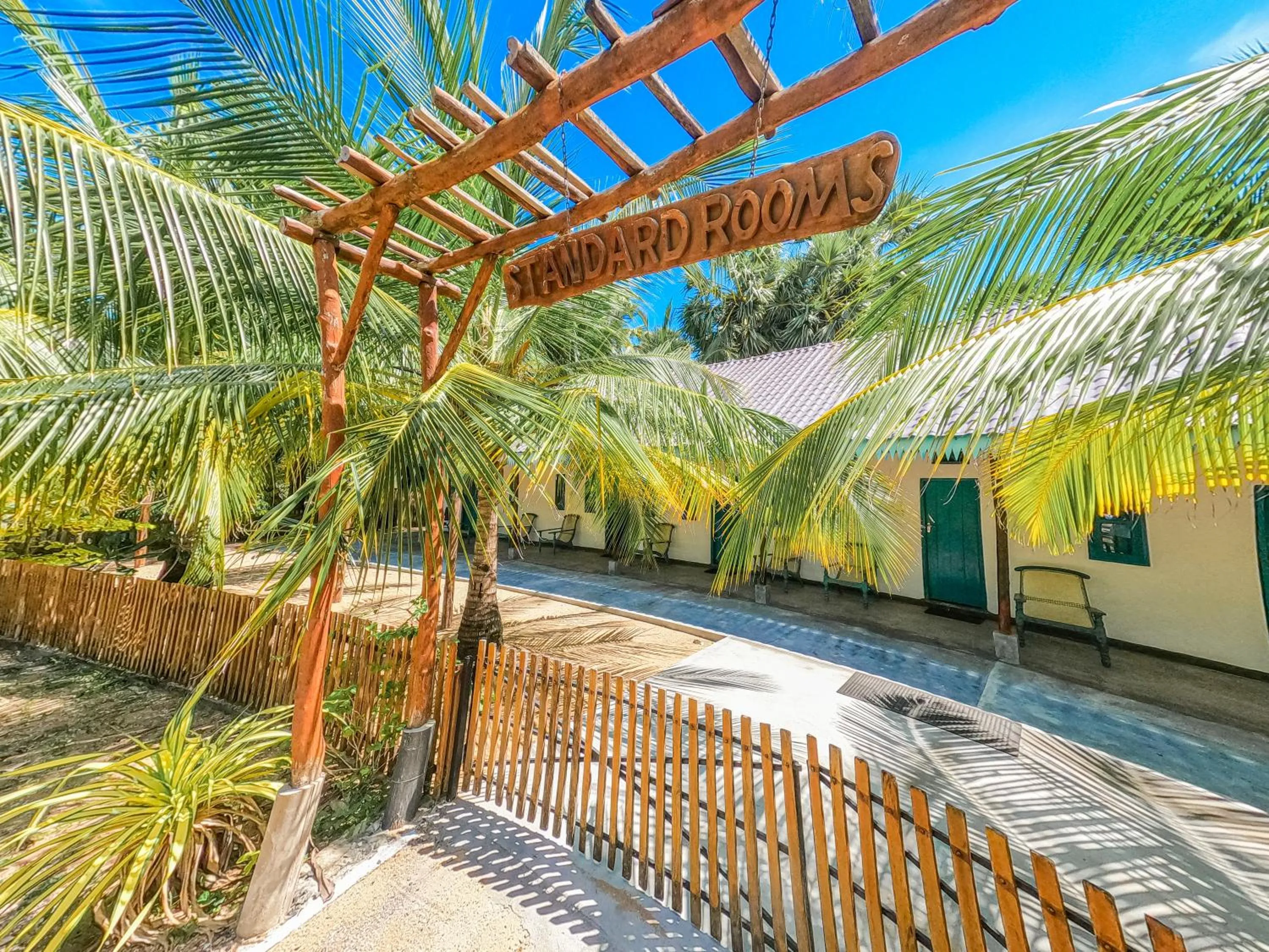 Garden in The Cove Pasikuda - Eco Resort