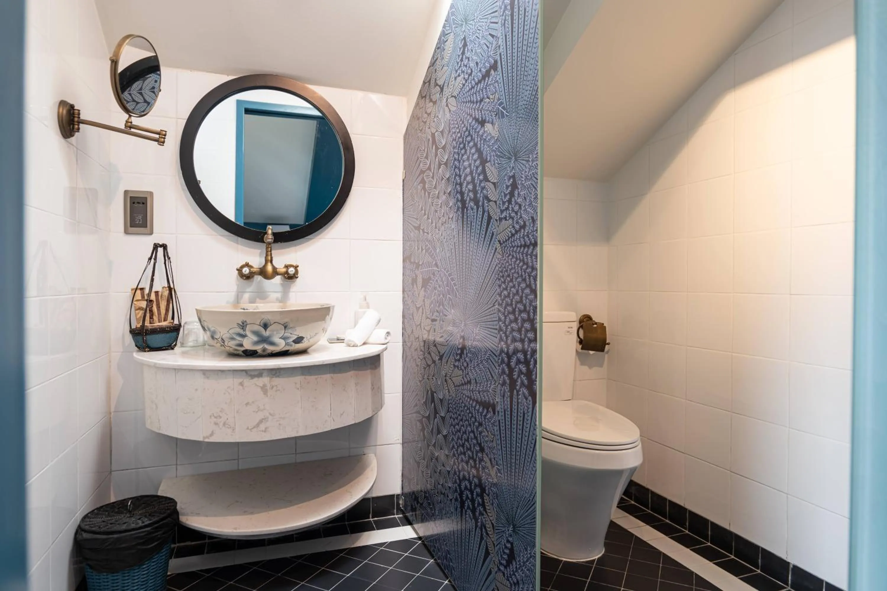 Toilet in Maison Vy Hotel Hội An