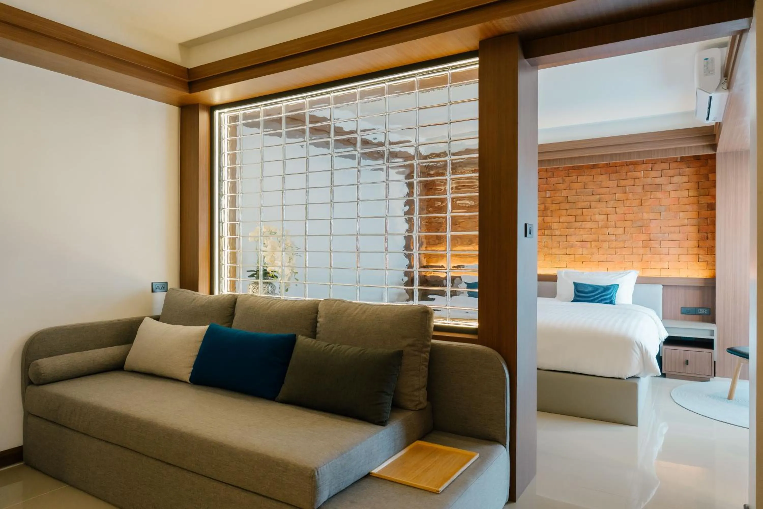 Living room in Wangkaew Hotel, Phitsanulok