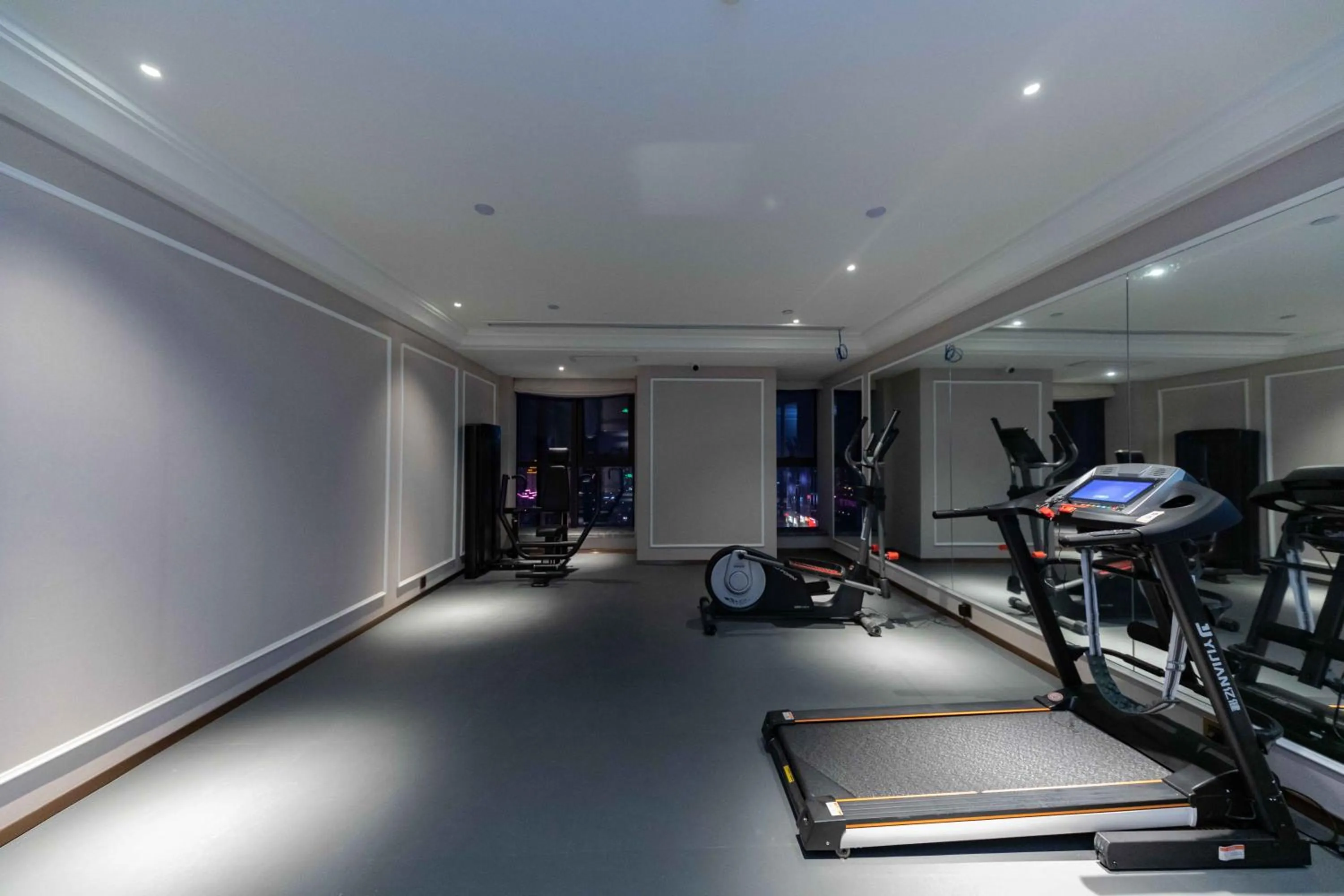Fitness centre/facilities in Mercure Hotel Shijiazhuang, Zhongshan East Road