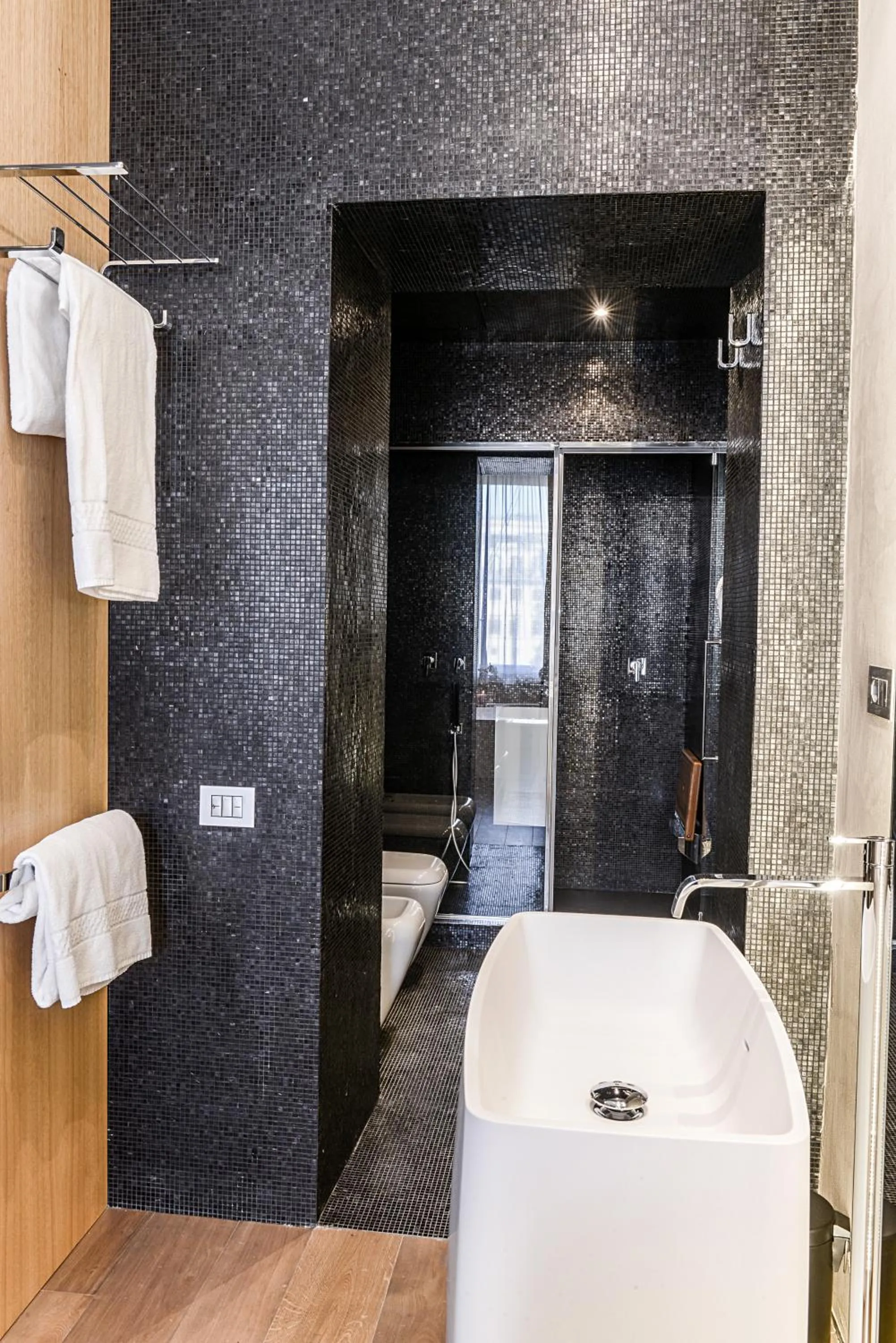 Bathroom in Sun Suite Luxury Pantheon