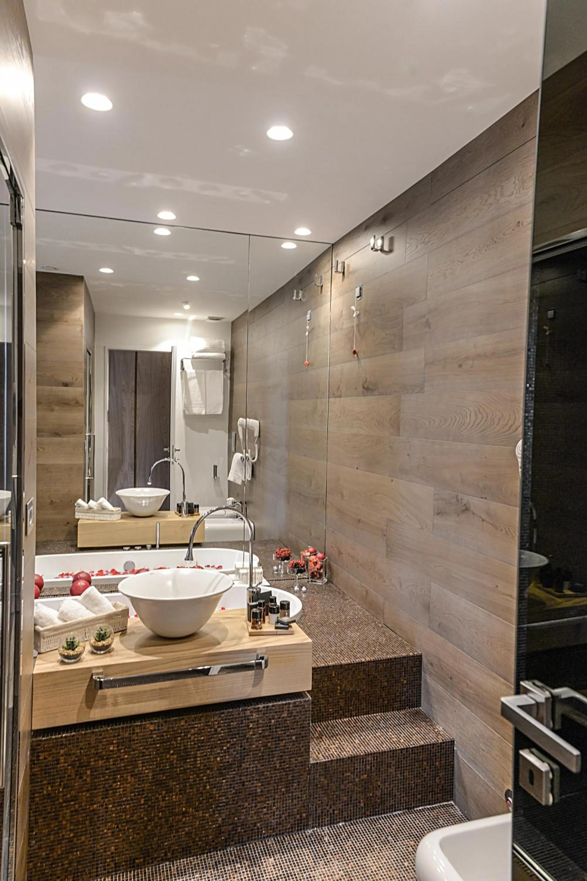 Bathroom in Sun Suite Luxury Pantheon