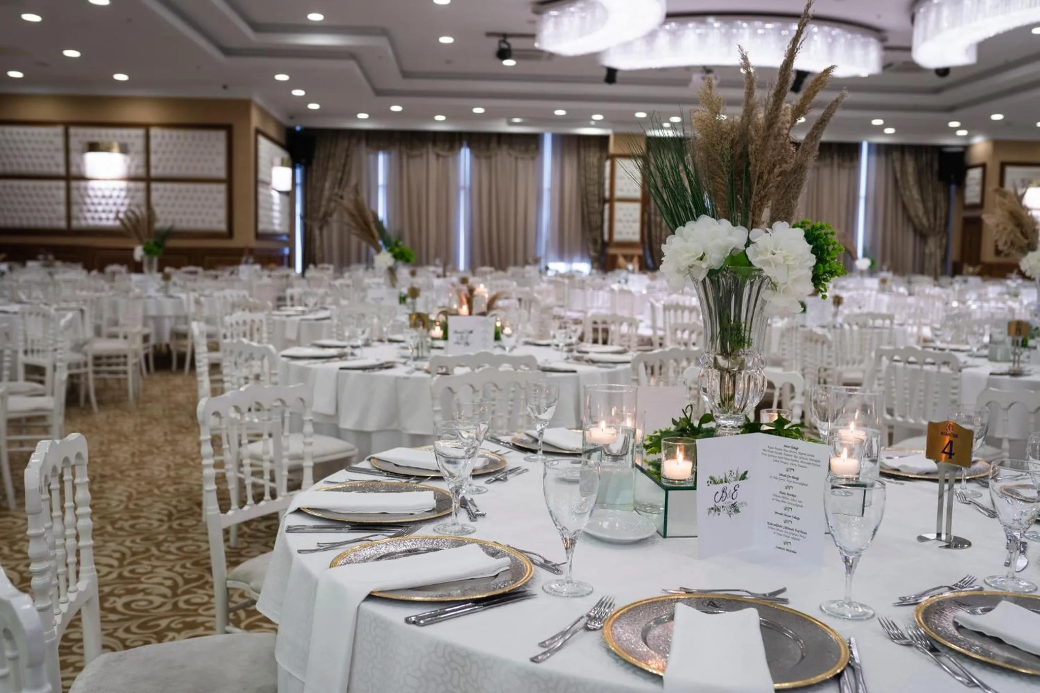 Banquet/Function facilities in Atakosk Group Hotels