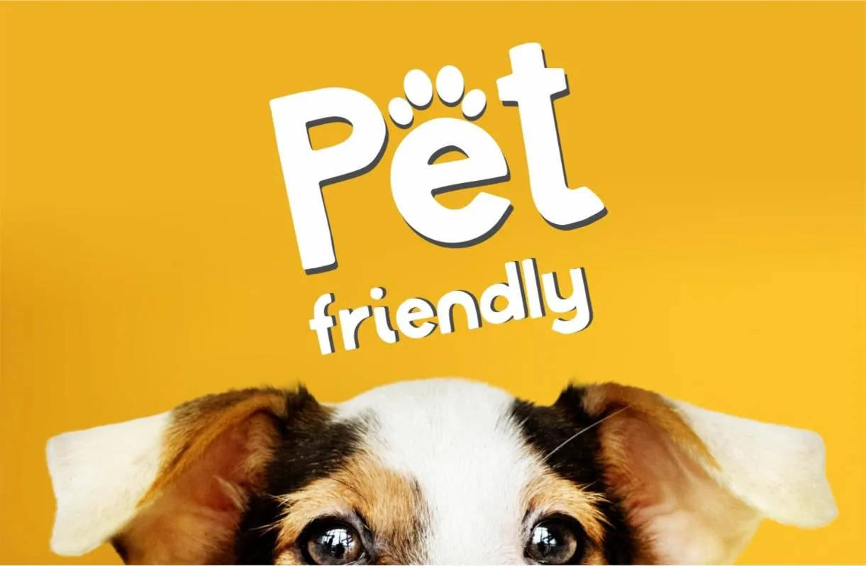 Pets in Villa Vintage Campos - Piscina e opções de suites com hidromassagem