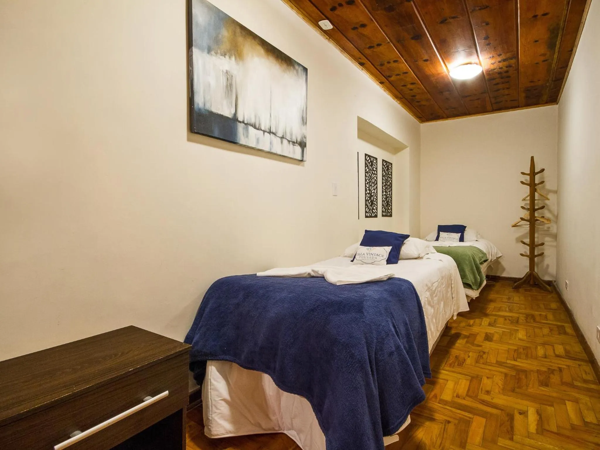 Bedroom, Bed in Villa Vintage Campos - Piscina e opções de suites com hidromassagem