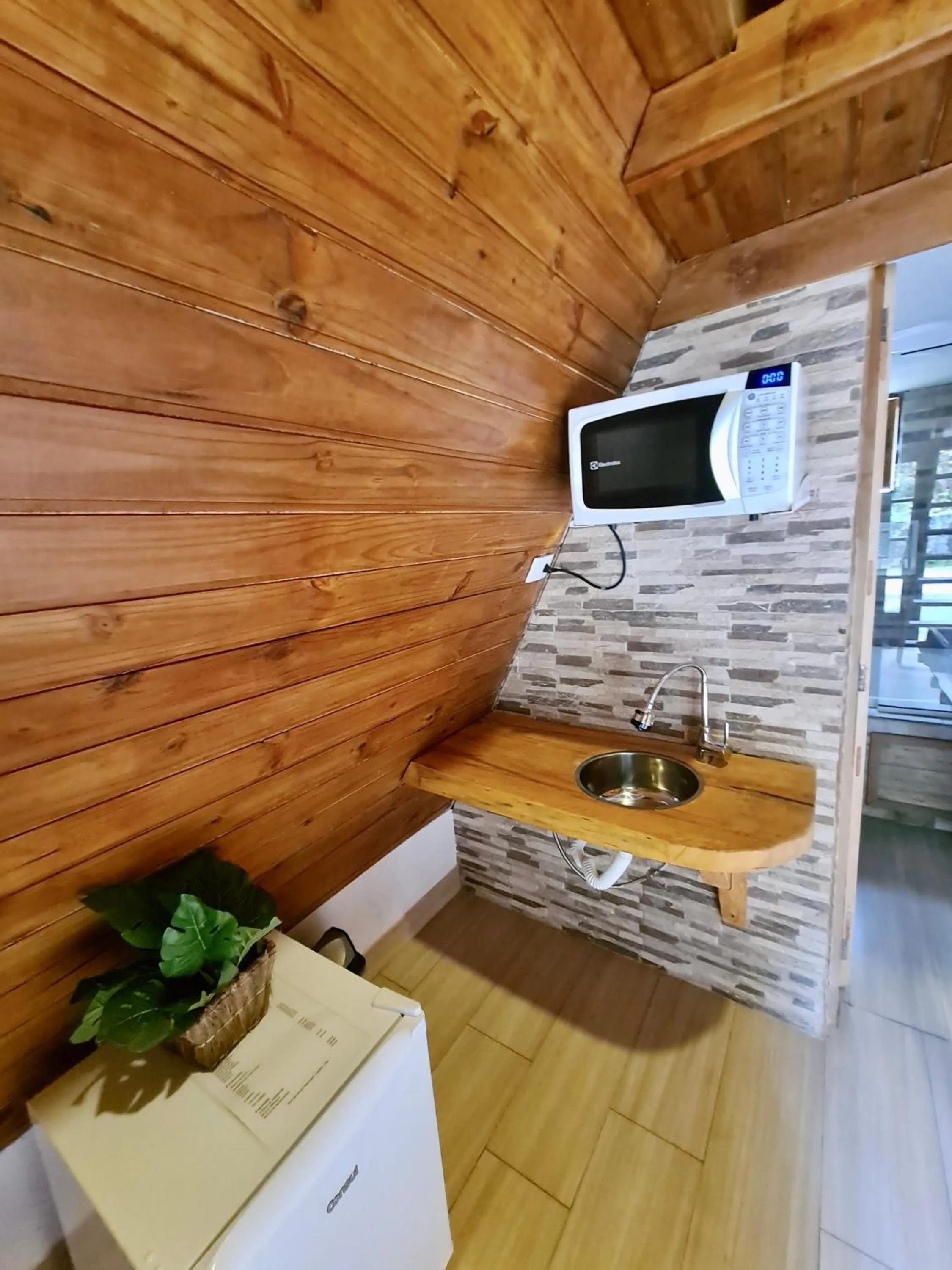 Kitchen or kitchenette in Villa Vintage Campos - Piscina e opções de suites com hidromassagem