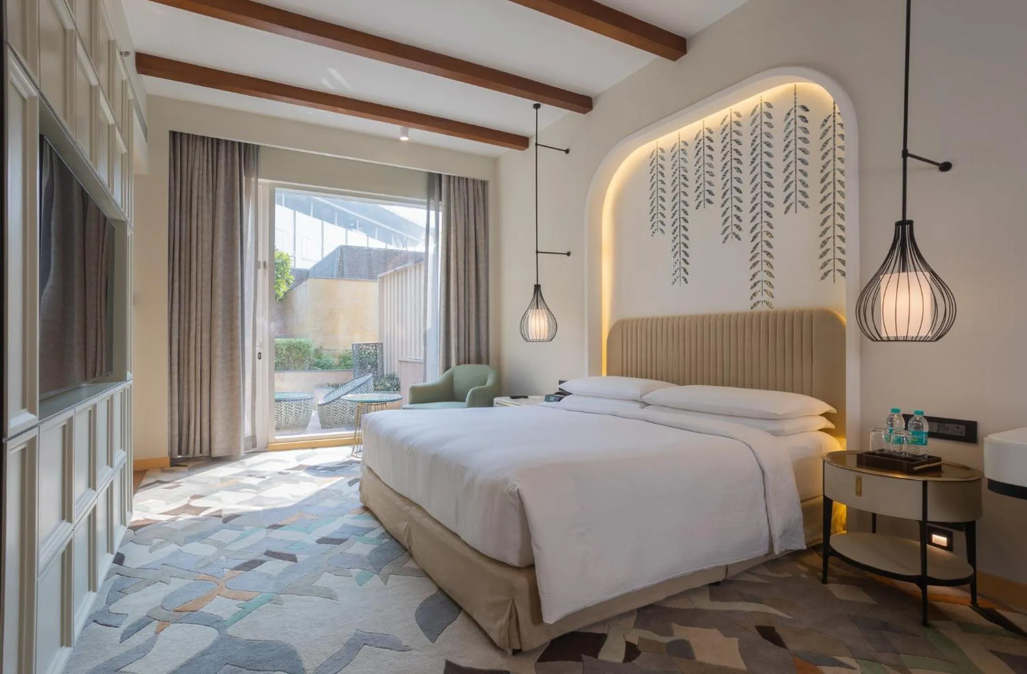 Photo of the whole room, Bed in InterContinental Jaipur Tonk Road by IHG