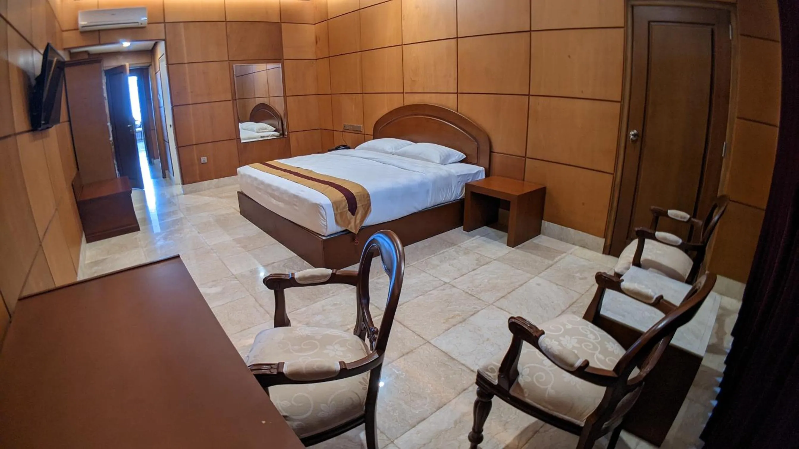 Bed in Puri Senyiur Hotel