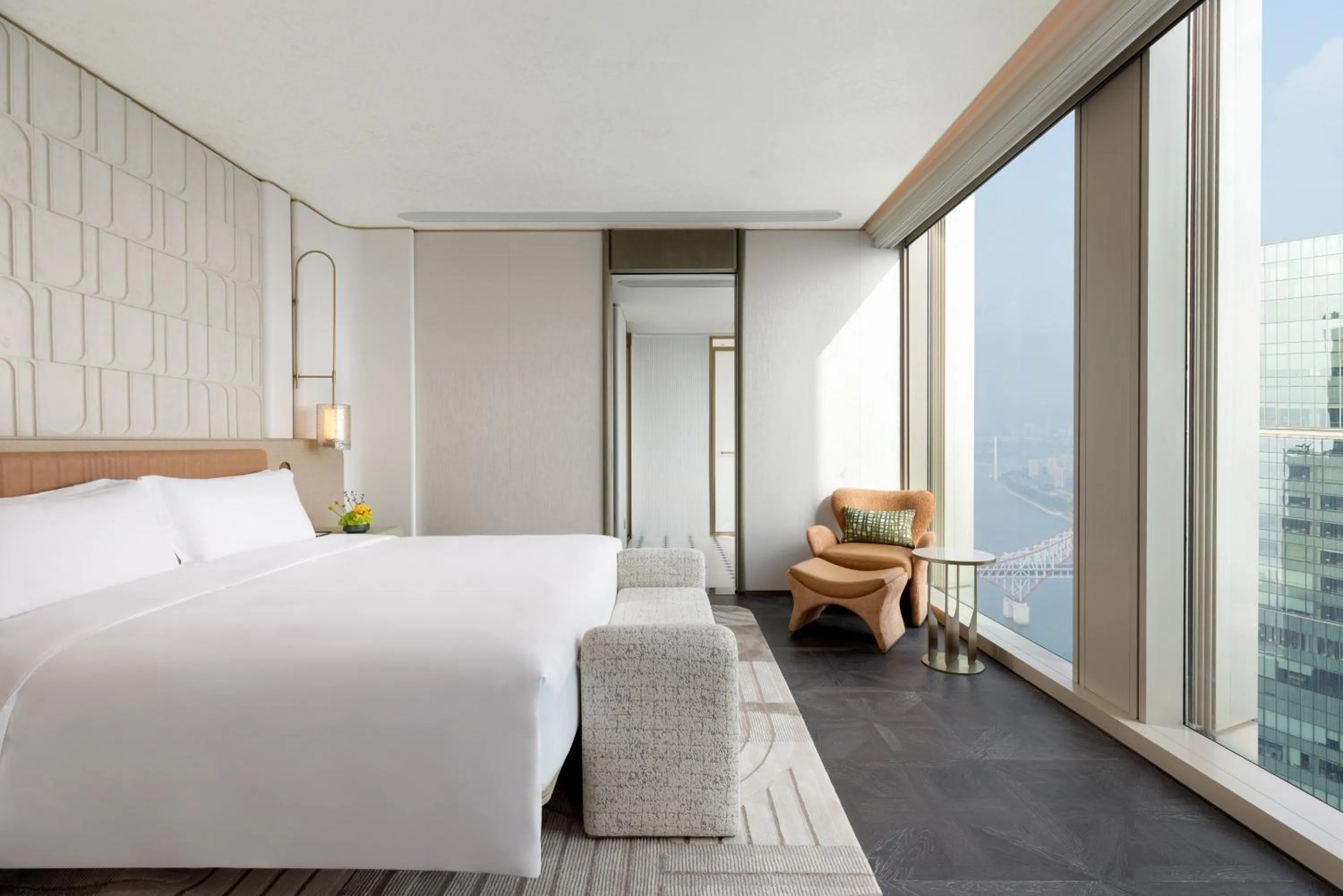 Photo of the whole room, Bed in Vignette Collection TFT Chongqing by IHG