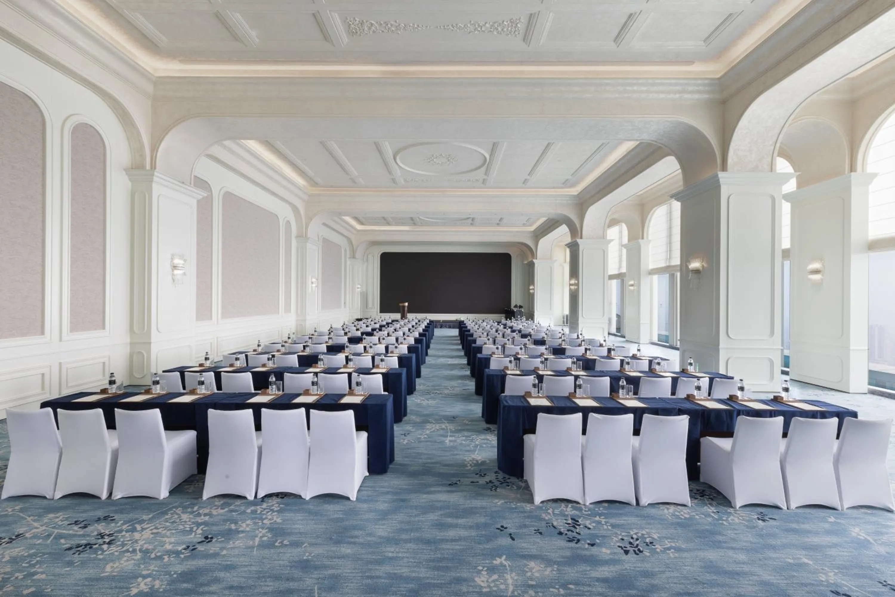 Banquet/Function facilities in Vignette Collection TFT Chongqing by IHG