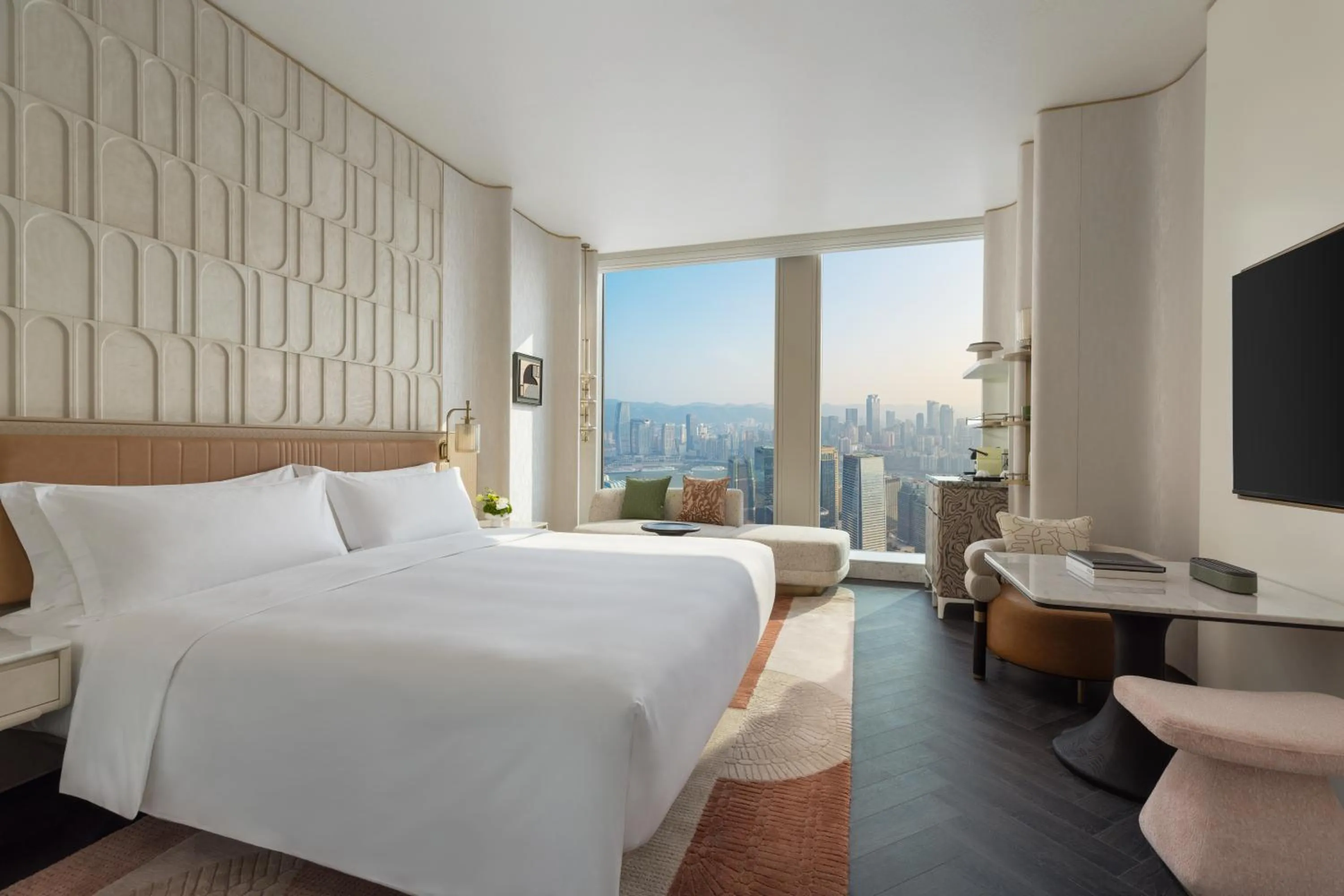 City view, Bed in Vignette Collection TFT Chongqing by IHG