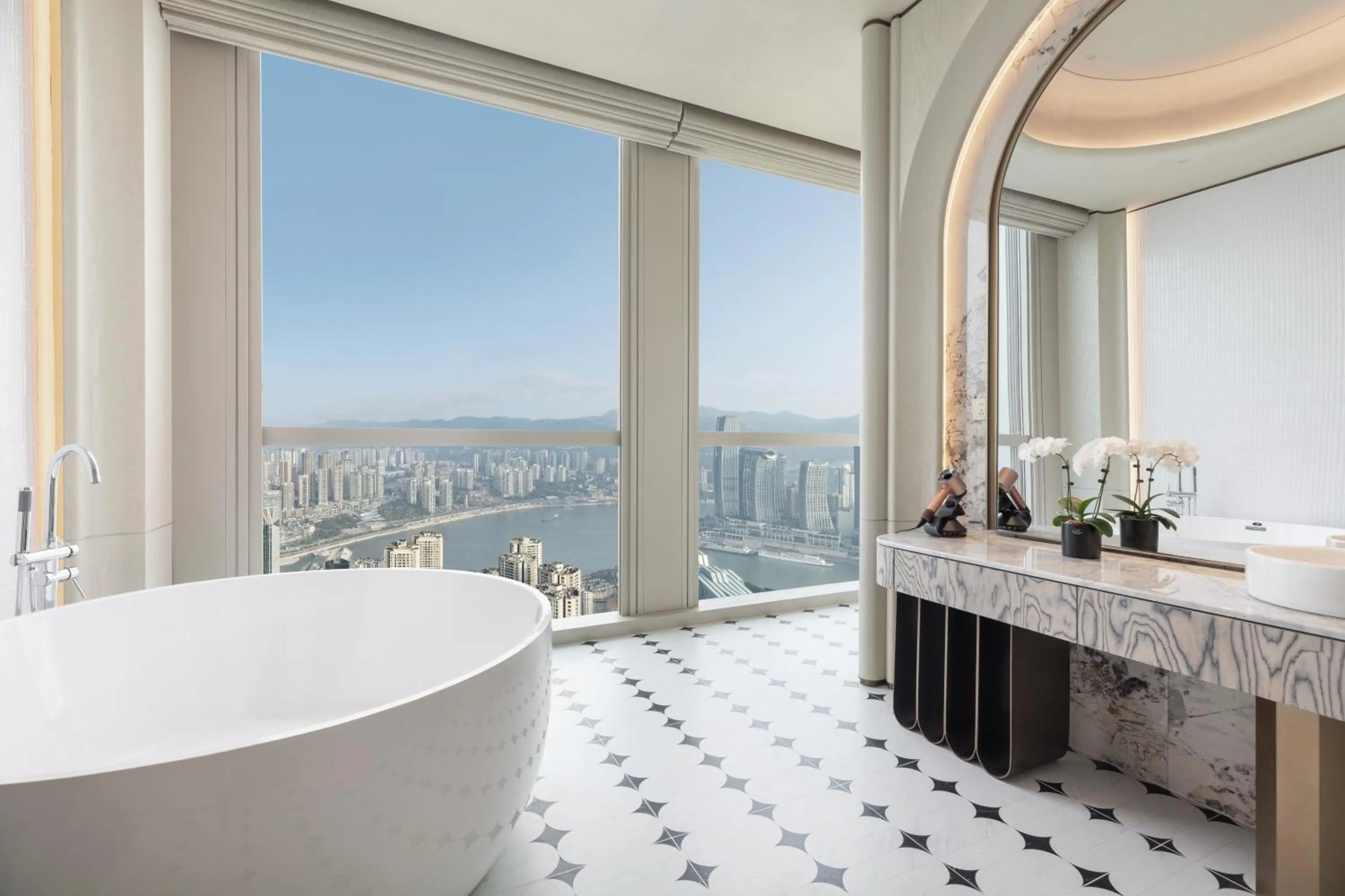 Spa and wellness centre/facilities in Vignette Collection TFT Chongqing by IHG