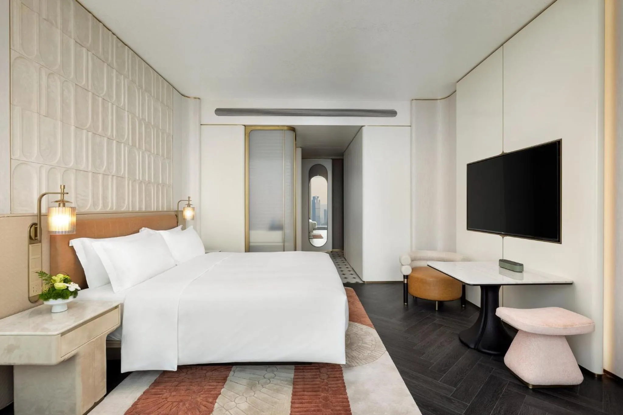 Photo of the whole room, Bed in Vignette Collection TFT Chongqing by IHG