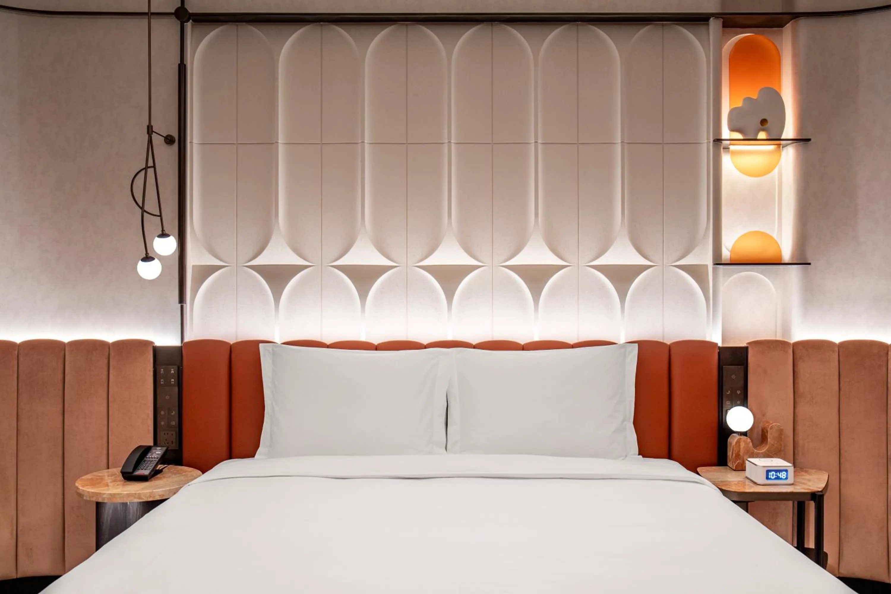 Bed in Hotel Indigo Xi'an High-tech Zone by IHG