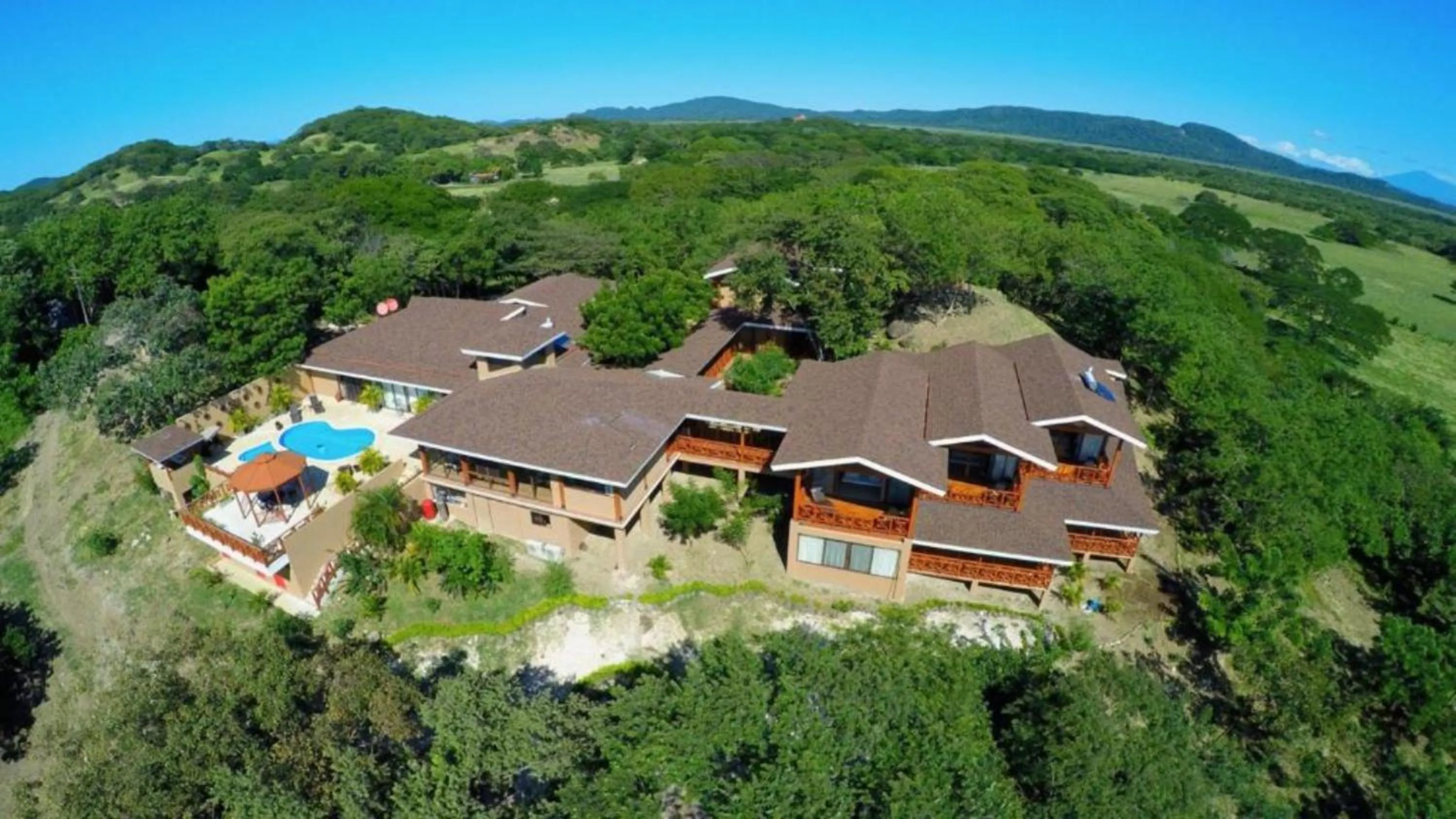 Property building in Rancho Humo Estancia