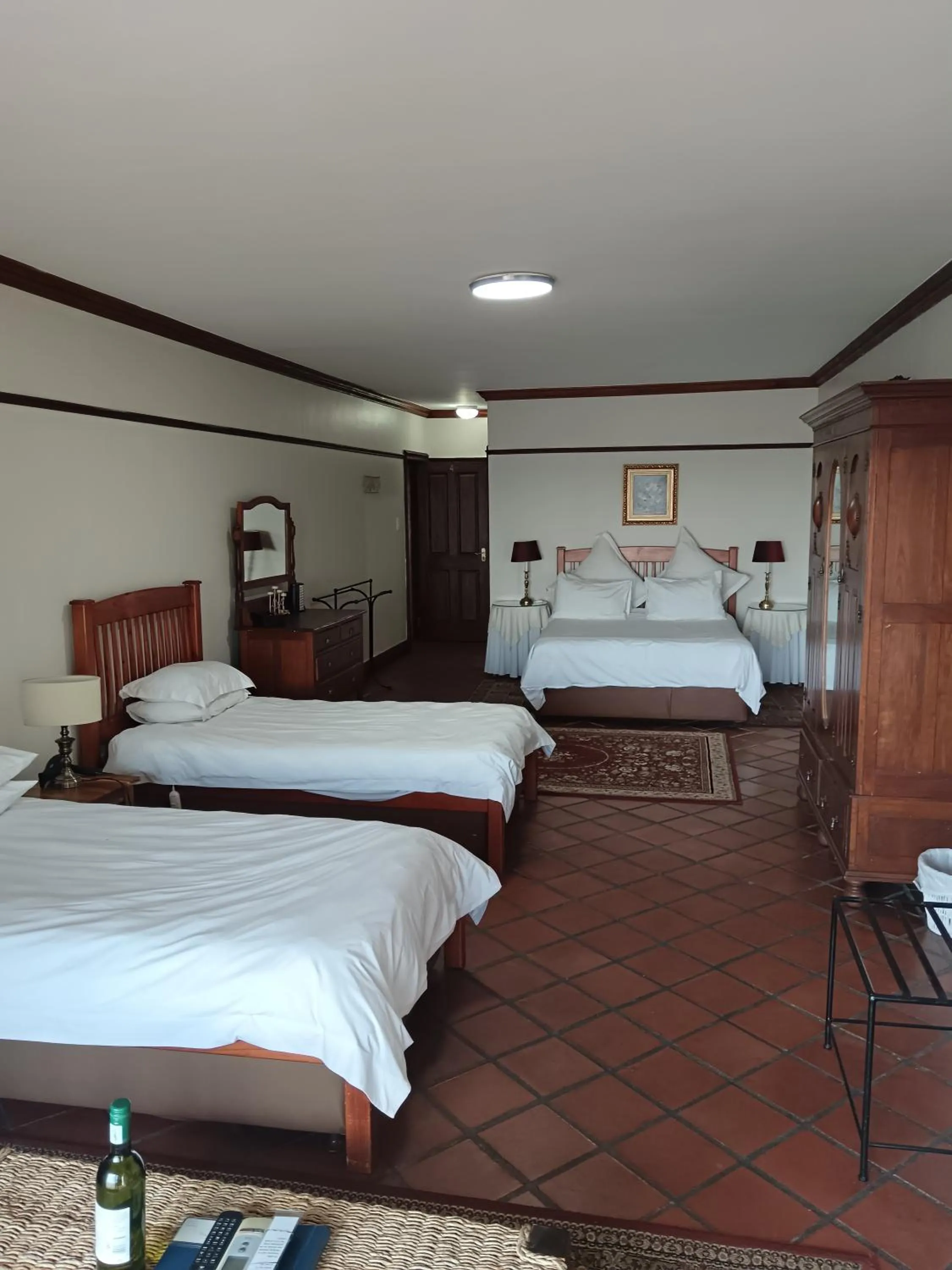 Photo of the whole room, Bed in Berg en Zee Guesthouse