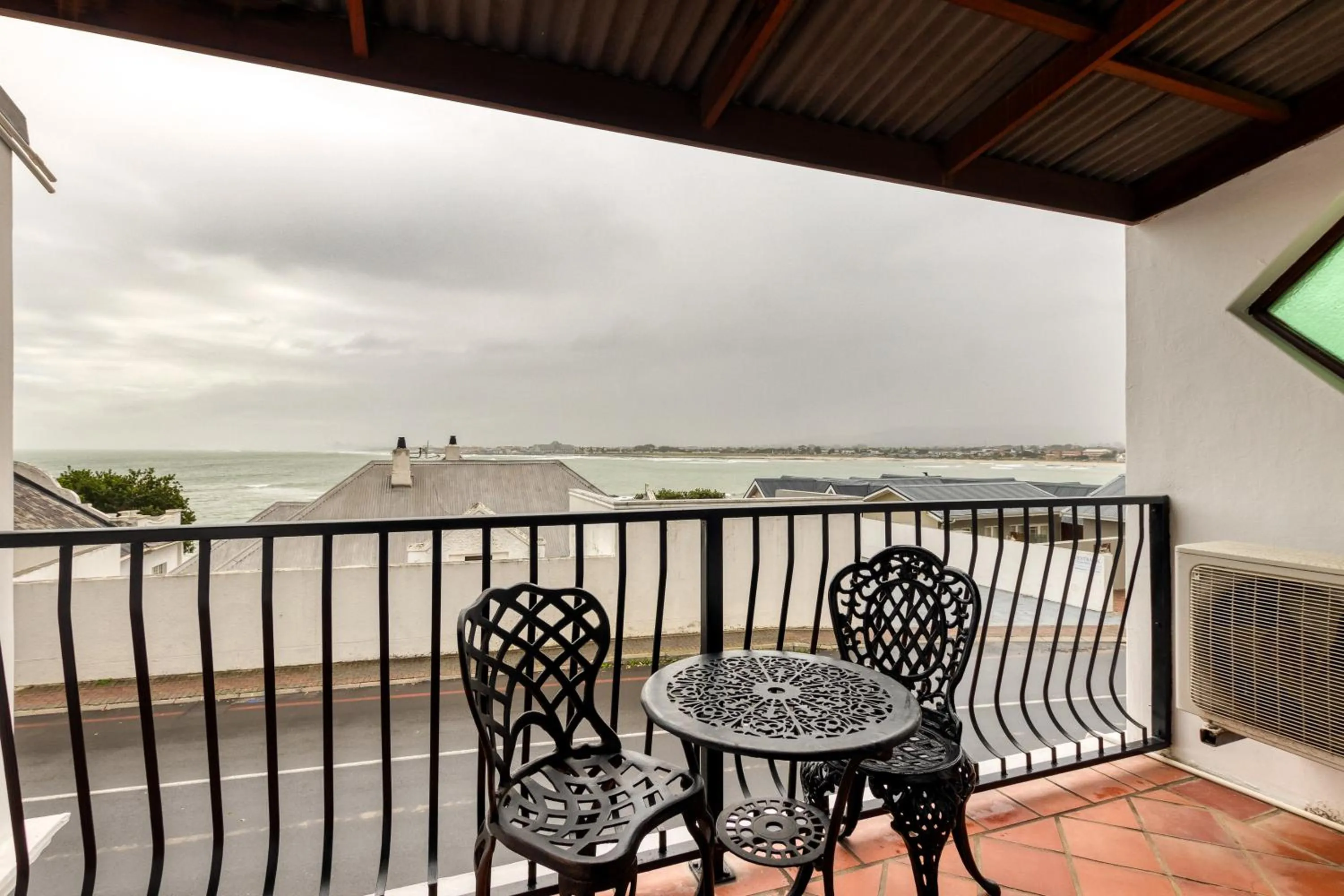 Balcony/Terrace in Berg en Zee Guesthouse