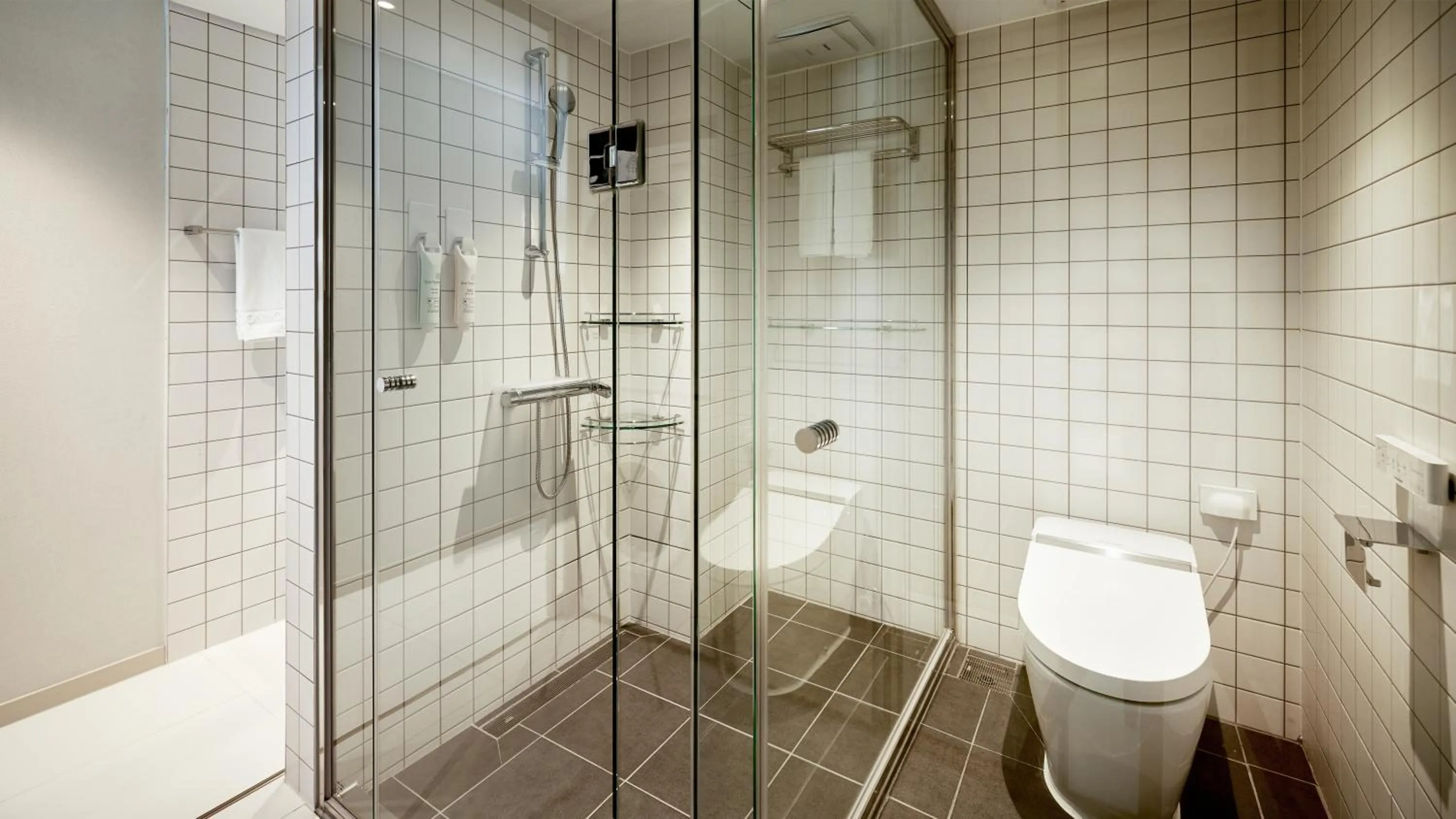 Bathroom in Yeouido Park Hotel