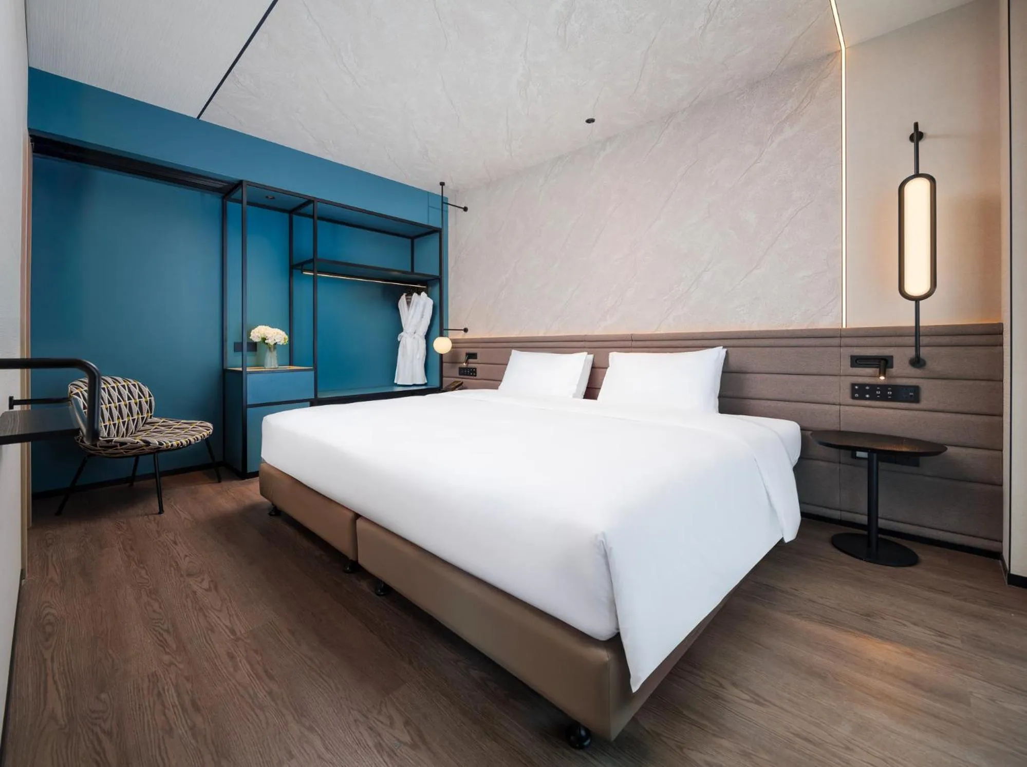 Bed in Novotel Kunming Yunjin