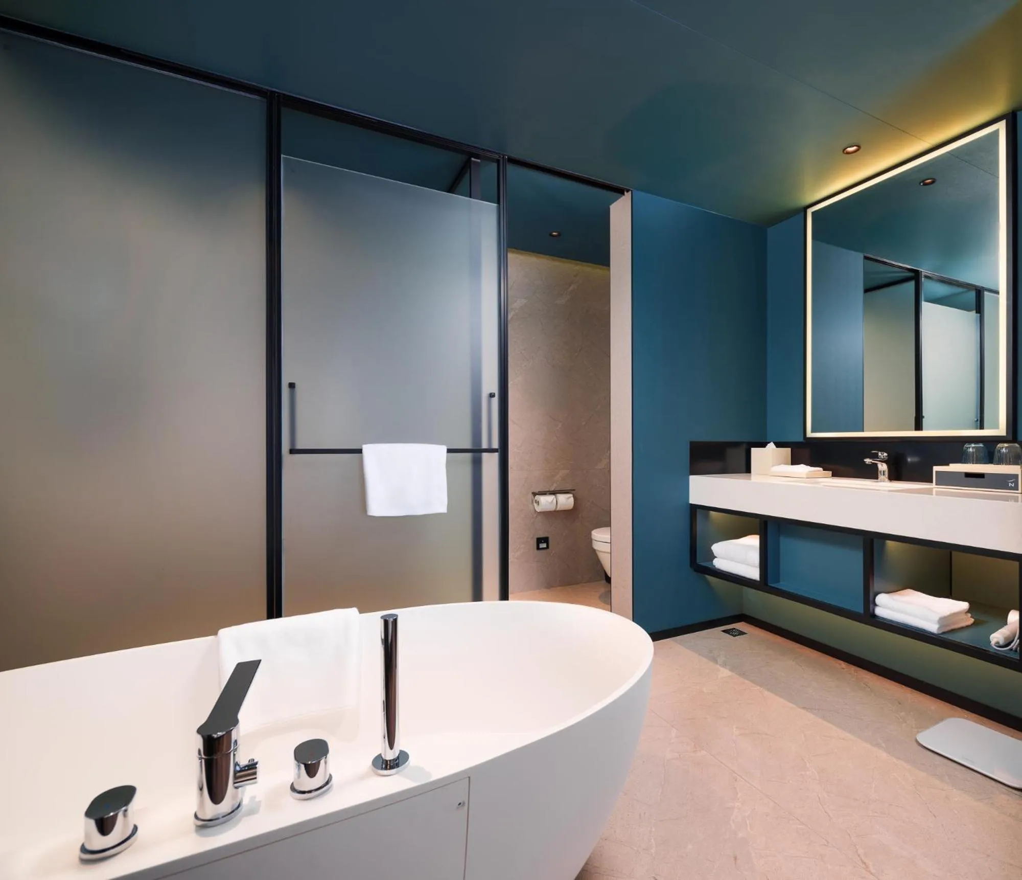 Bath in Novotel Kunming Yunjin