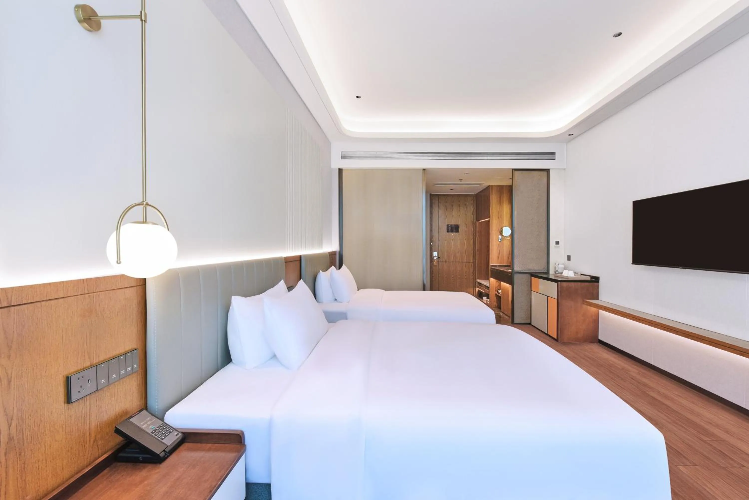 Bedroom in Novotel Jinan Airport